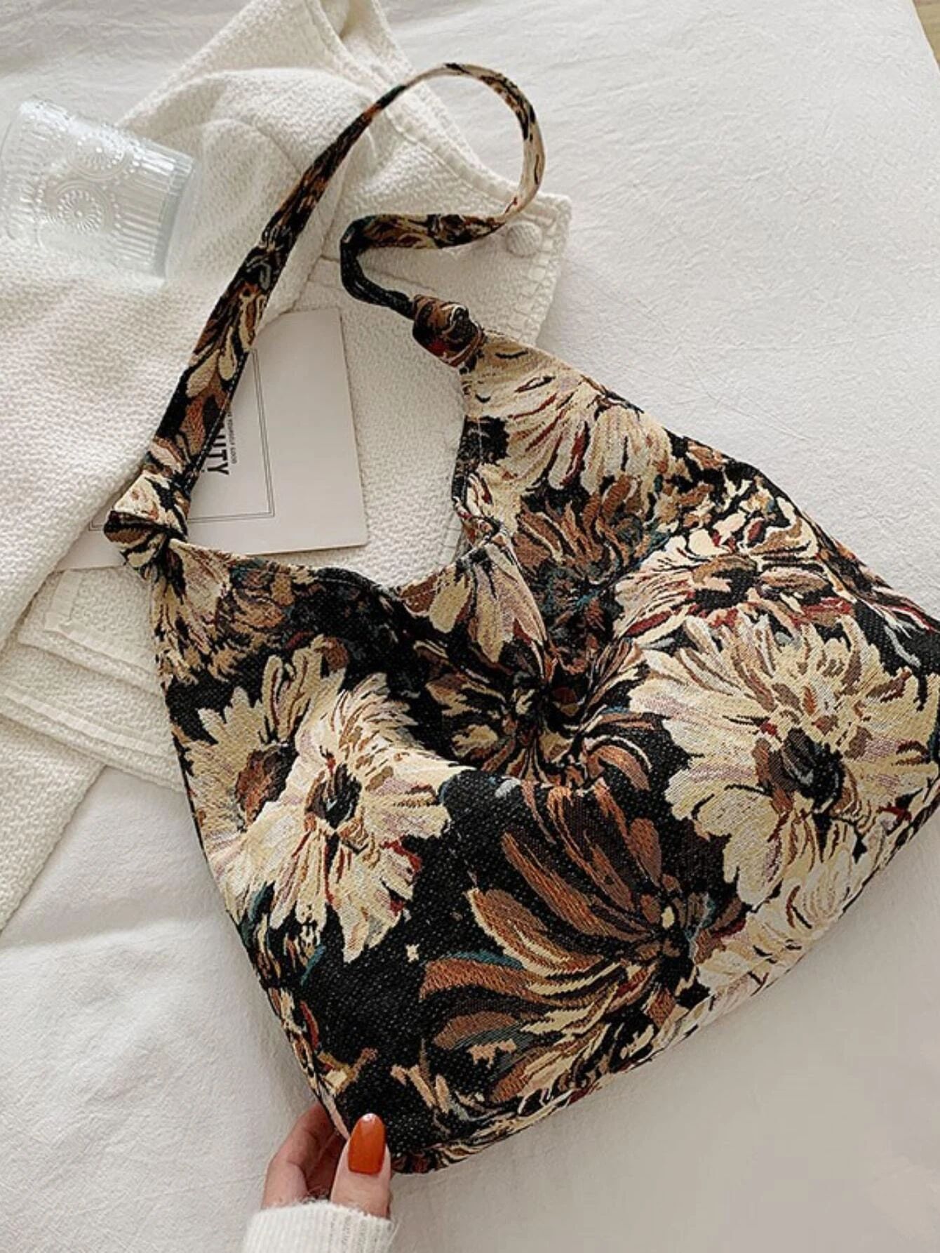 Large Floral Pattern Shoulder Bag | SHEIN