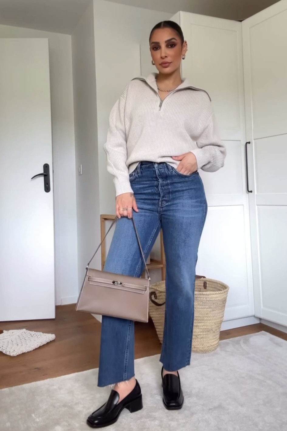 pull zip COS, jeans Toteme, jeans bleues classique, mocassins Reformation, mocassins cuir noir 

#LTKeurope #LTKBacktoSchool #LTKstyletip