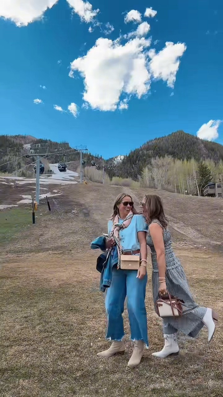 Over 50, midsize, Midwest girls take th on the bougie Aspen! 



#LTKootd #LTKOver40