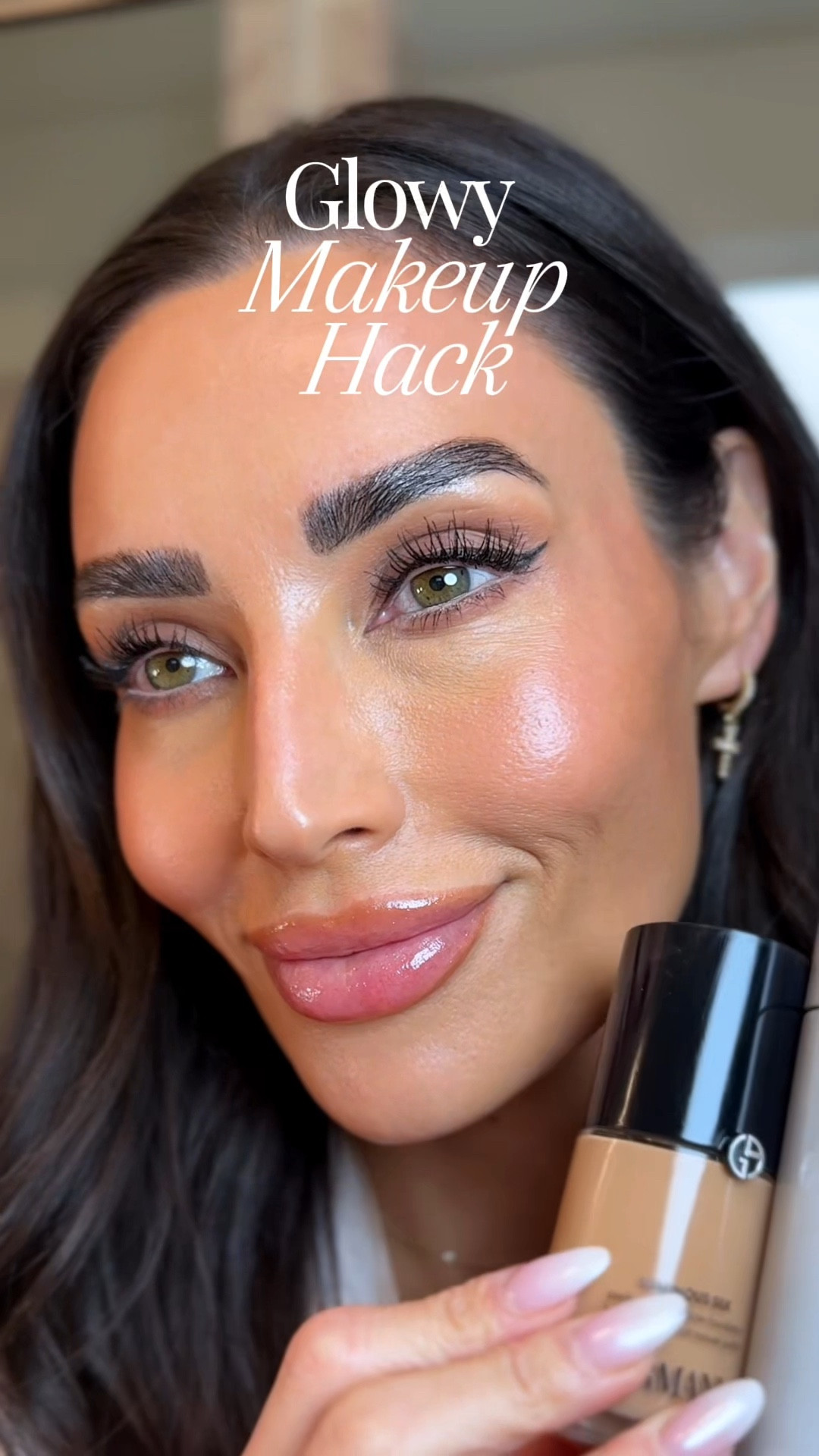 I had to try the Rhode glazing milk + Armani foundation combo and it did not disappoint. Added some new makeup and SPF I’ve been testing and everything just melted together for the prettiest glow ✨ 

Comment GLOWY if you want the links

@rhode @armanibeauty @koparibeauty @kosas @naked_sundays @rarebeauty @colorescience @medicube_global_official @hudabeauty @tartecosmetics @anastasiabeverlyhills @maccosmetics 

#makeuphack #glowyskin #beautytips #glassskin #glowymakeup 

#LTKgrwm #LTKselfcare #LTKBeauty