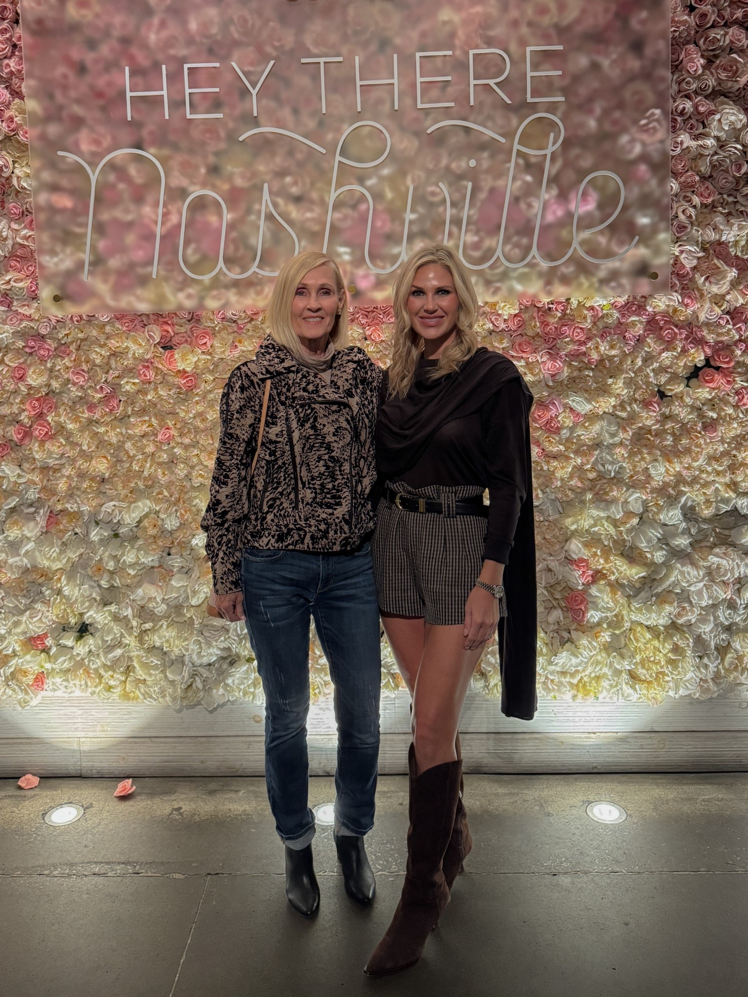 Fall outfit, plaid, mini shorts, suede boots, massimo Dutti, dolce vita, Nashville, weekend outfit 

#LTKSeasonal #LTKStyleTip #LTKShoeCrush