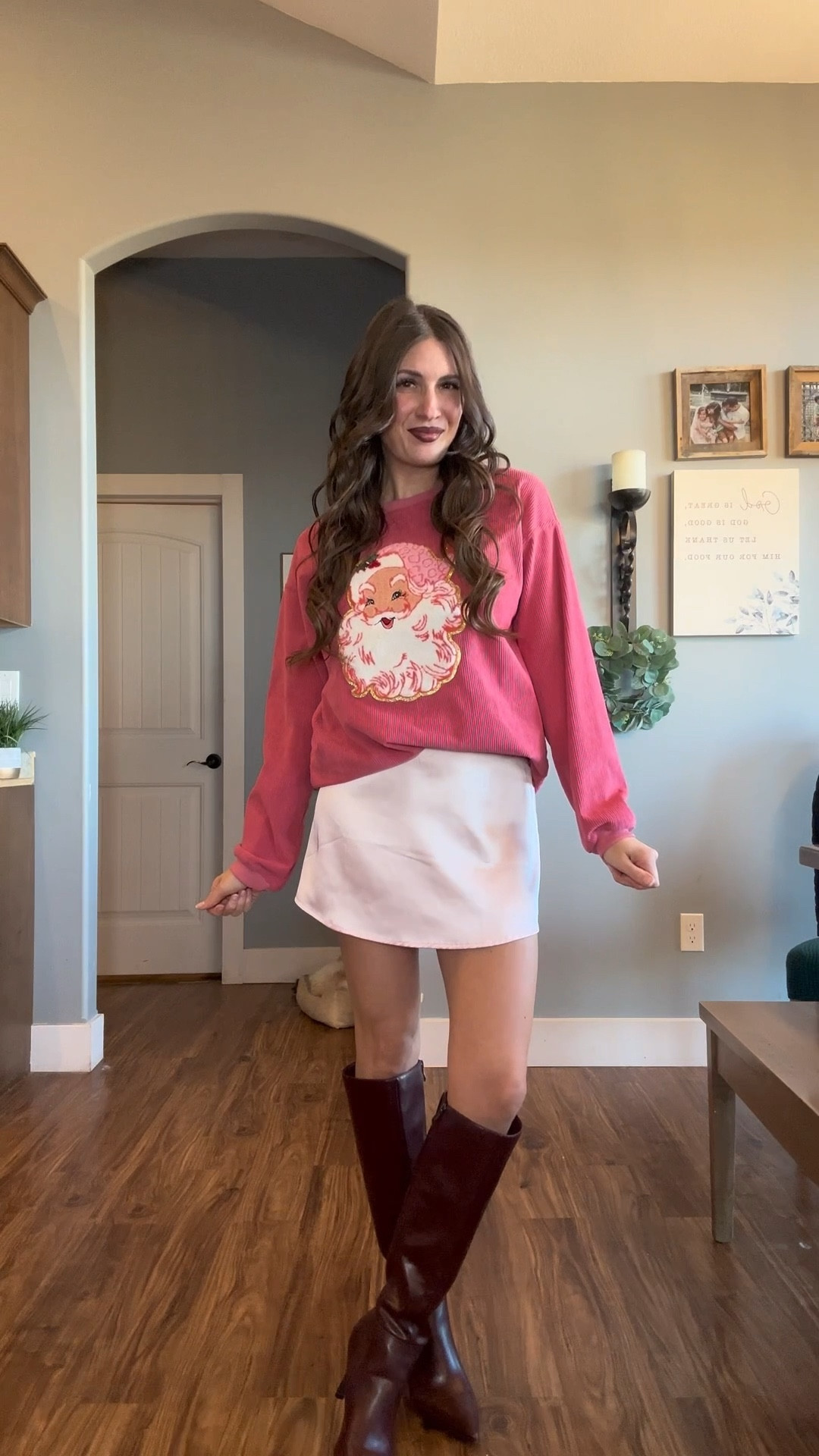 Cutesy Christmas outfit inspo 

#LTKHoliday #LTKFindsUnder50 #LTKootd