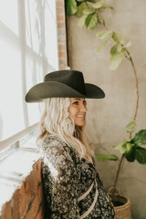 Onyx Porter | Premonition Goods