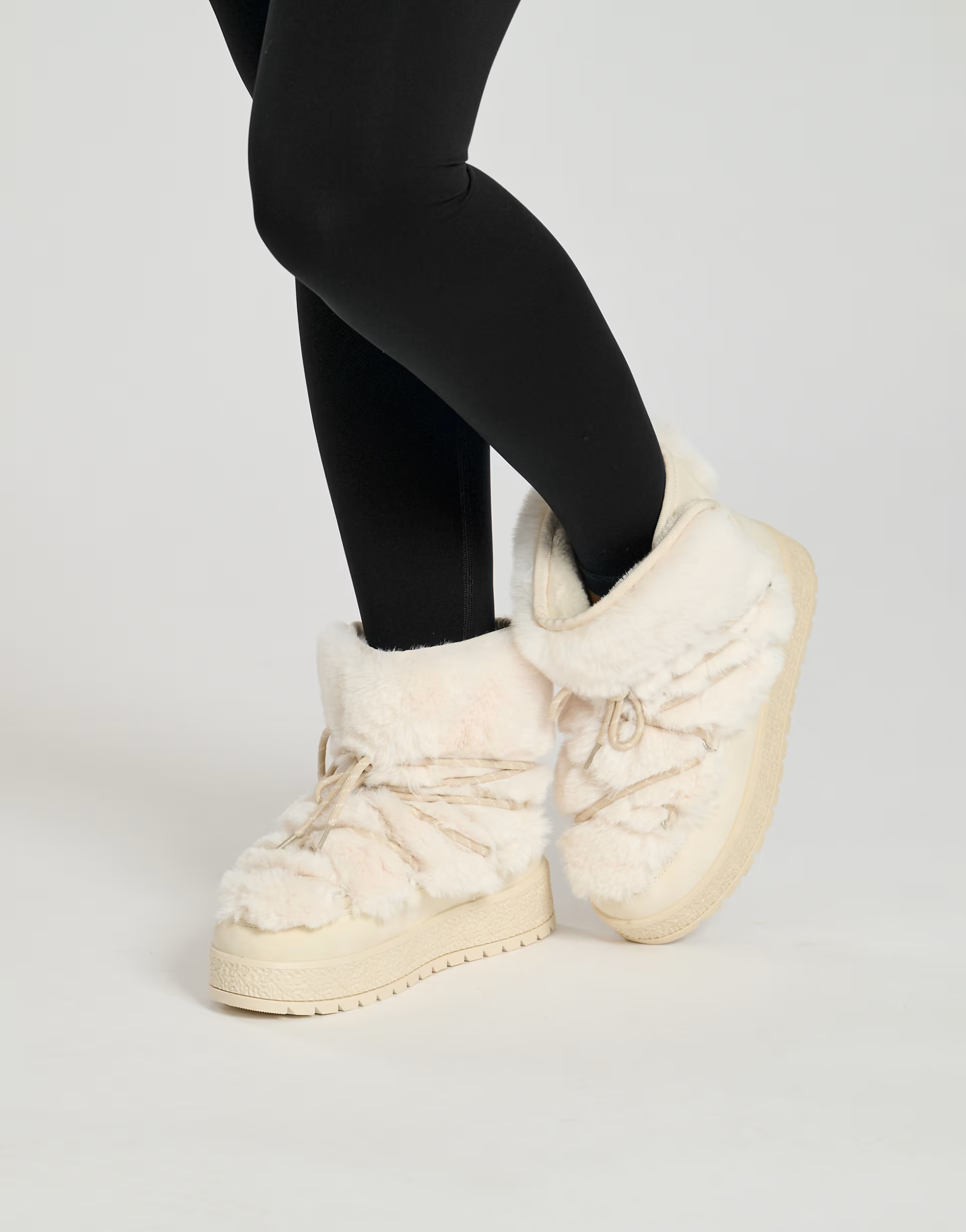 South Beach Faux fur  lace up snow boot in cream | ASOS (Global)