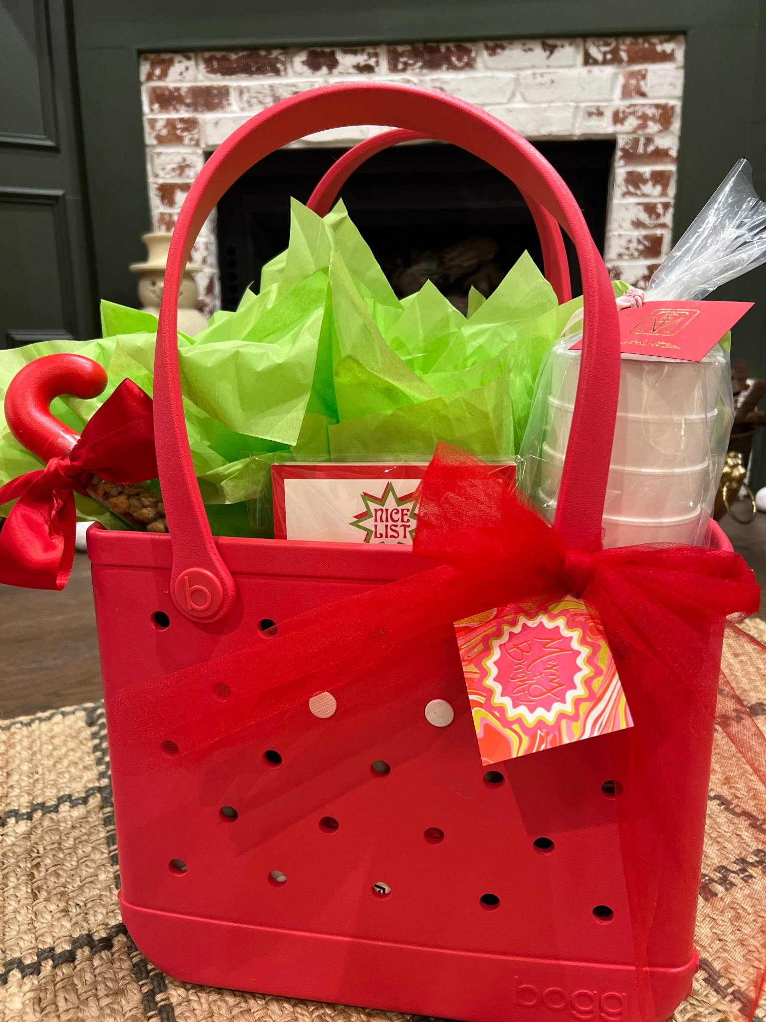 Teacher Appreciation 🖍️🎁♥️

#giftguide #teacherappreciation #gift 

#LTKHoliday #LTKSeasonal #LTKGiftGuide