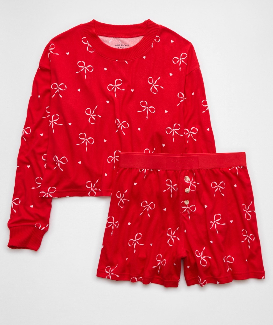 Holiday pj set 🧸

#LTKSaleAlert #LTKFamily #LTKFindsUnder50