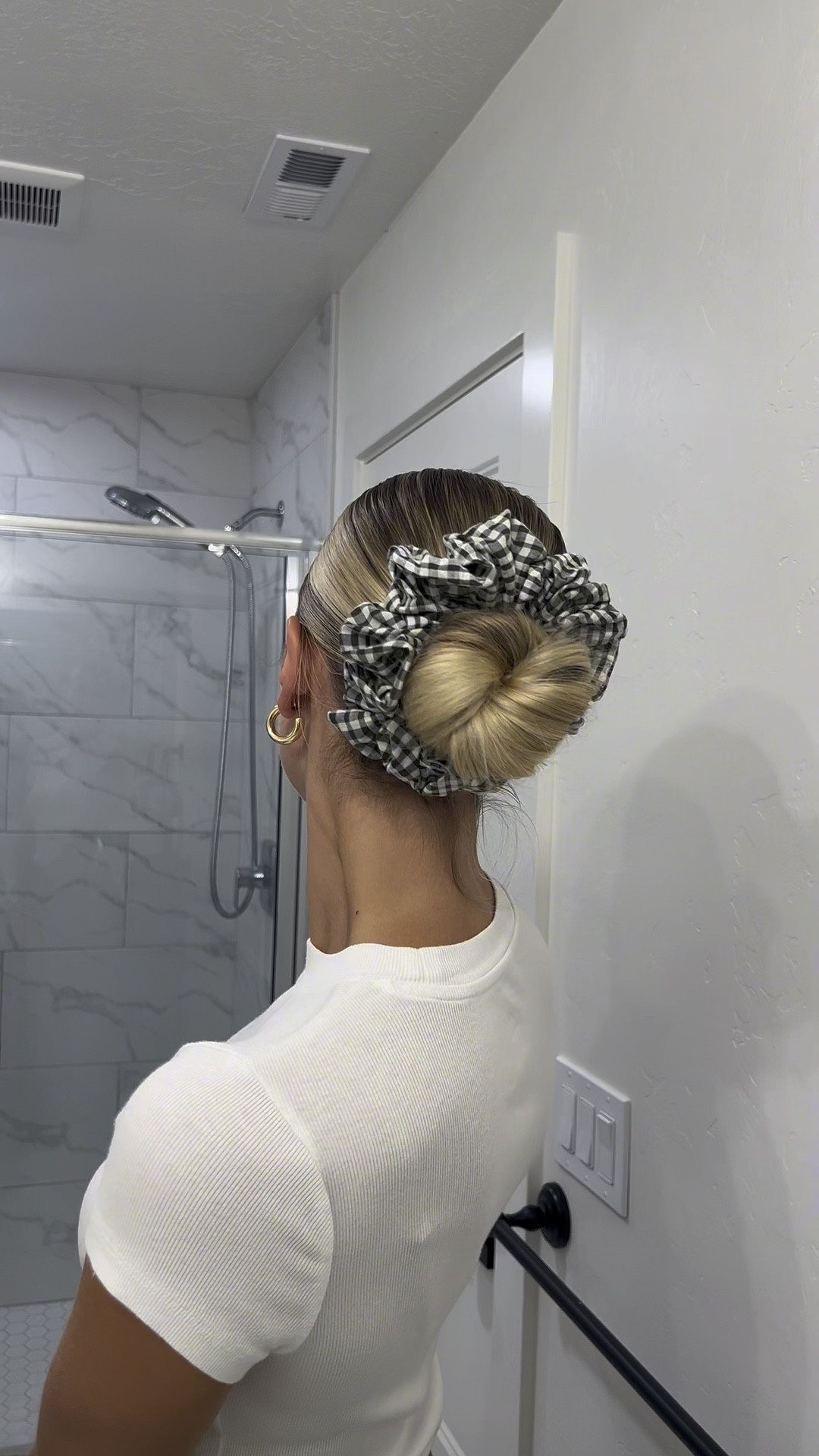 Low bun tutorial + products used!! 

#LTKBacktoSchool #LTKVideo