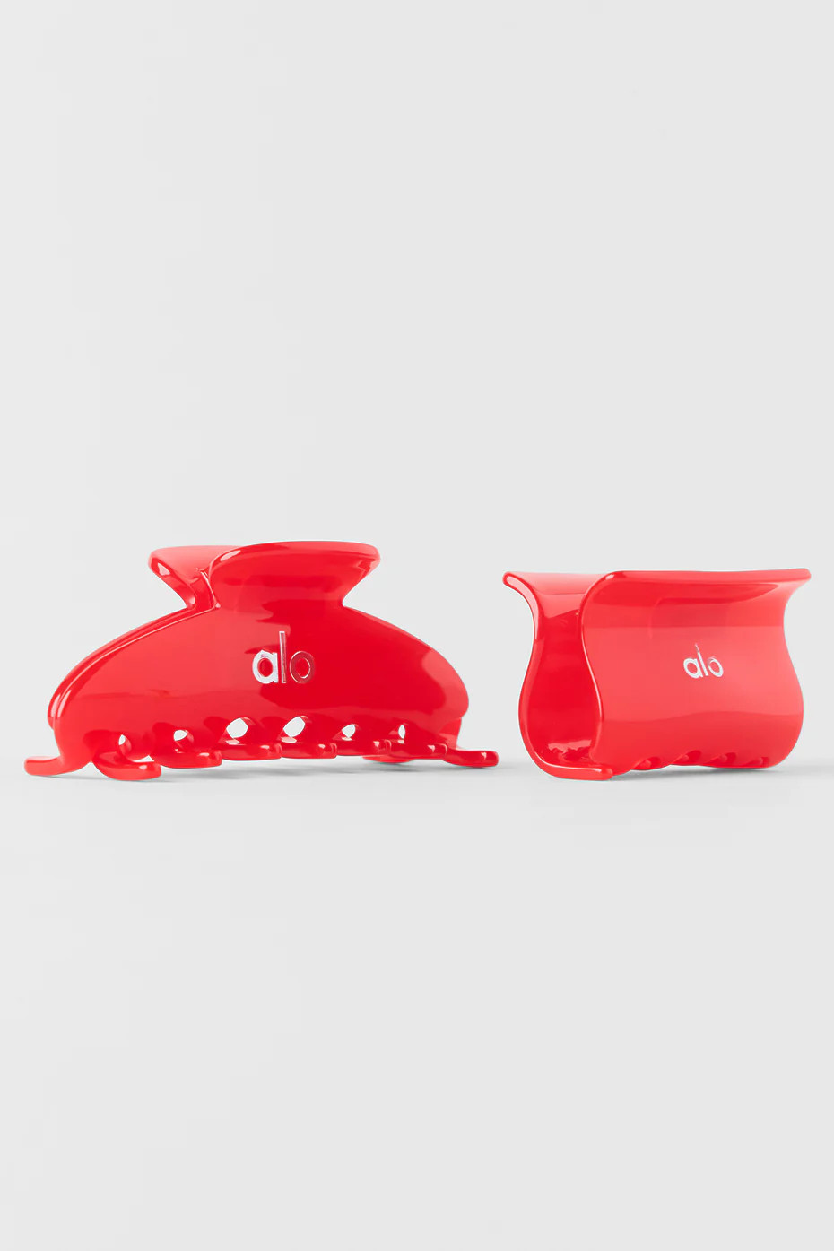 ALO | Effortless Claw Clip (2-Pack) in Bright Red | Alo Yoga (US)