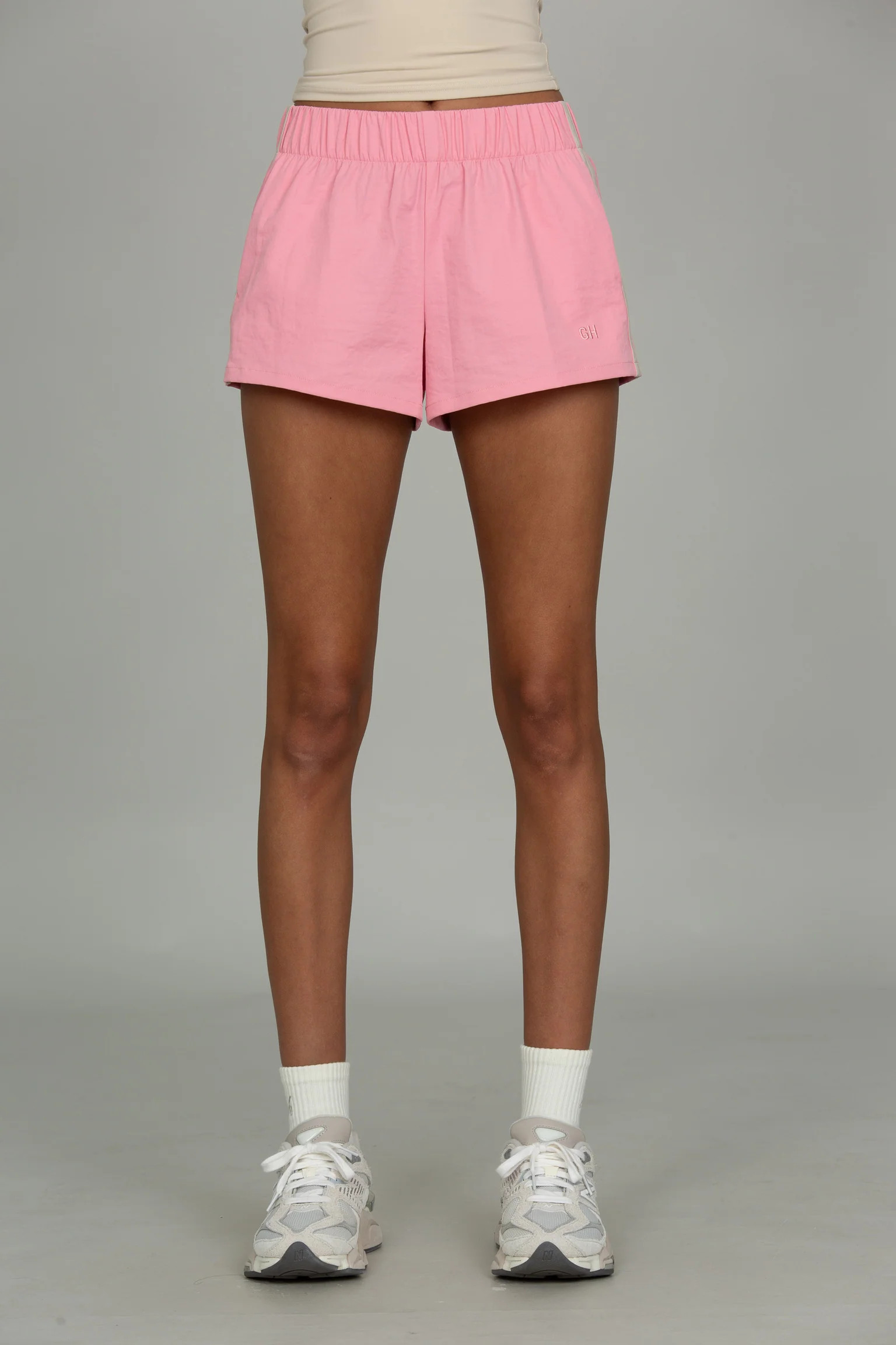 Light Pink ActiveEase Side Stripe Short | Gold Hinge