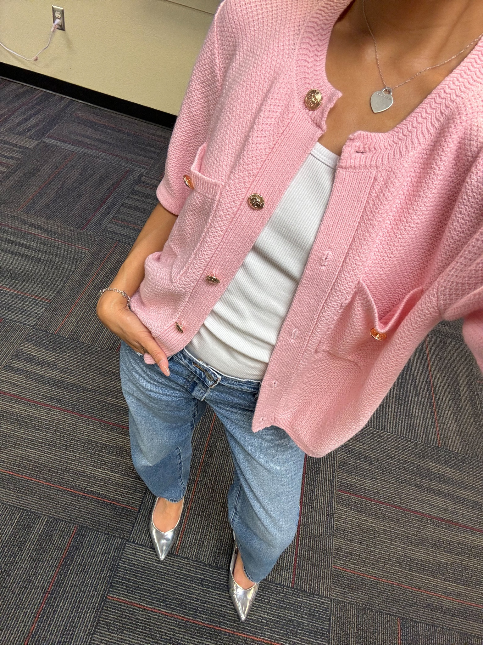 teacher in-service ootd 🩷

necklace: tiffany & co 
bracelet: james avery 

#LTKWorkwear #LTKU #LTKStyleTip