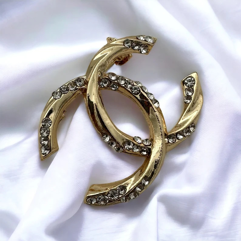 Classic CC Vintage Brooch, Gift for Her - Etsy | Etsy (US)