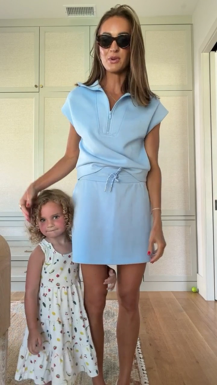 The target set I never want to take off! 😍 super soft and so perfect for all things mom life! 🩵