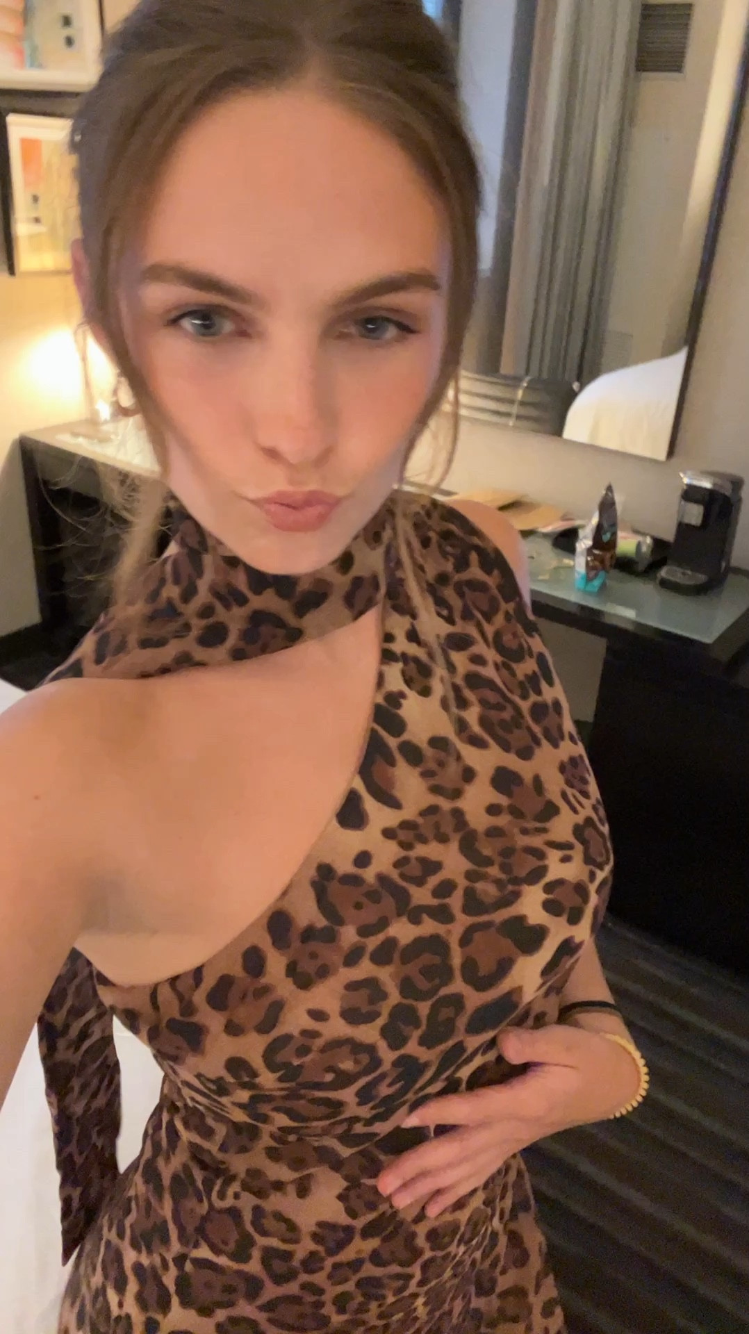 I’m obsessed with this. I don’t have anything animal printed in my closet except this!!! It’s so comfy and flattering 🖤🖤🖤🖤

#LTKU #LTKFindsUnder100 #LTKNYFW