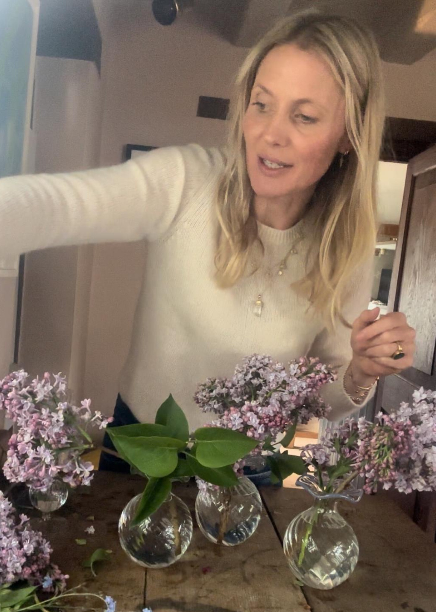 Sunday Style 
Sunday 21st April 2024 

Wearing Doên Gidea Sweater in Dogwood 

#LTKstyletip