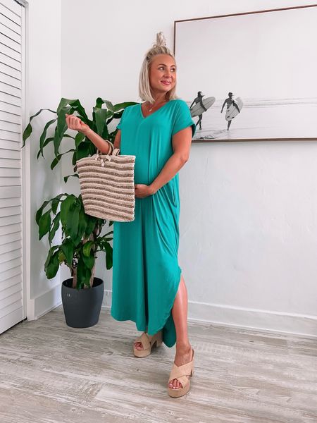 Omg these NEW Exotic Escape summer drops at Red Dress are GORG— wearing a size small #vacation #beach #bumpstyle #resortwear 

#LTKtravel #LTKstyletip #LTKFind