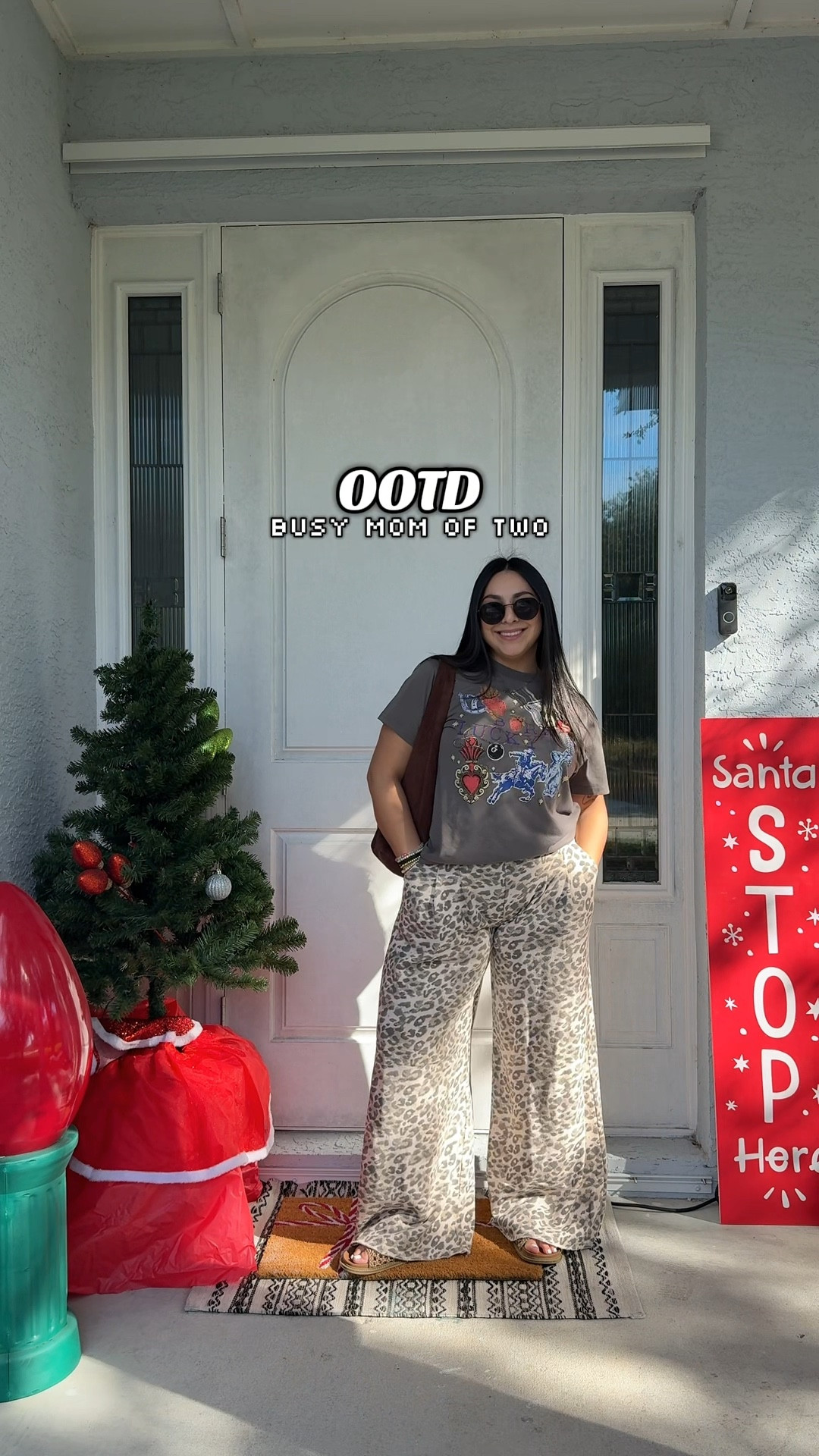 OOTD ❤️‍🔥🐆 #christmasdecor #outfits #aerie 

#LTKootd #LTKmomlife #LTKHoliday