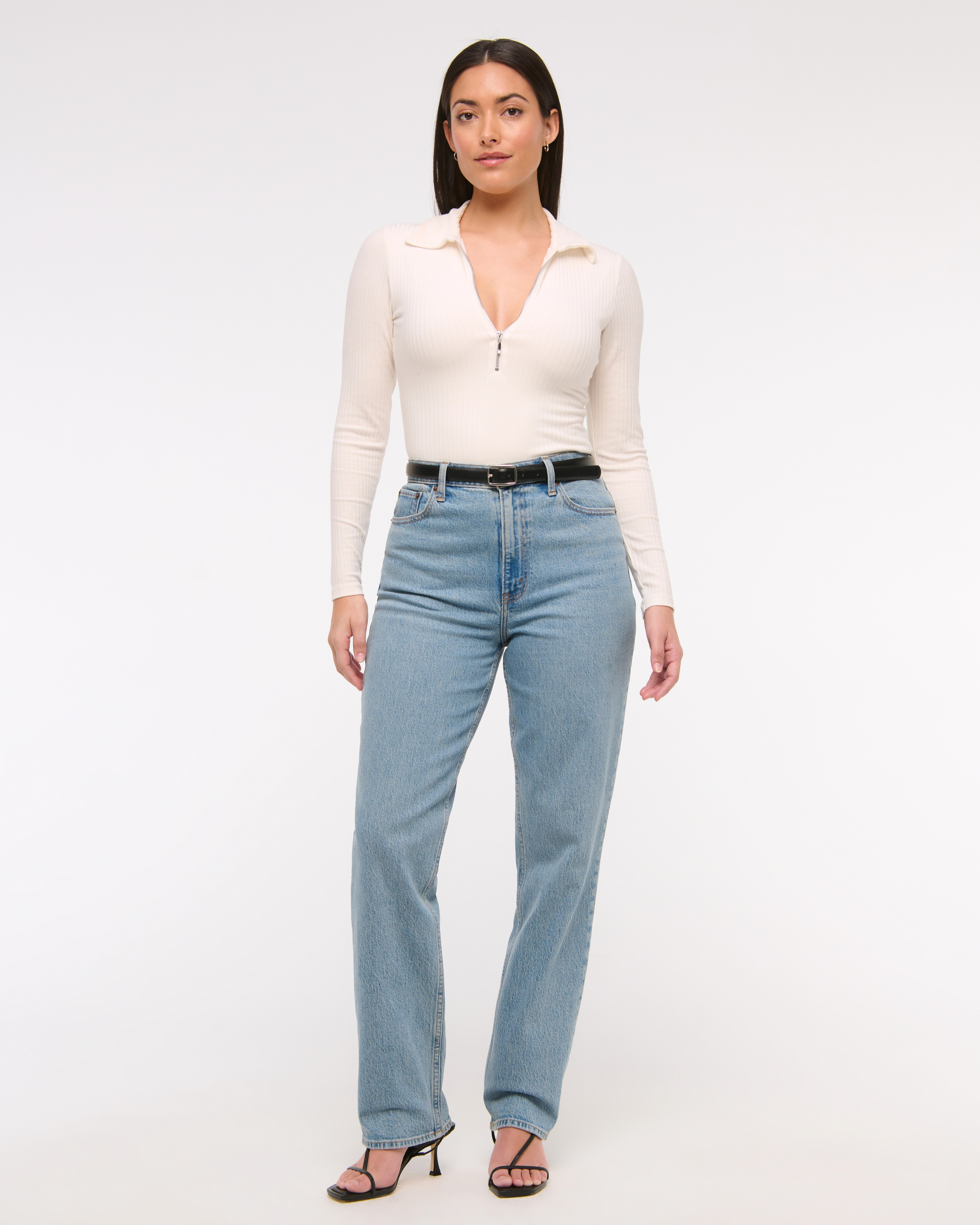 Curve Love Ultra High Rise 90s Straight Jean | Abercrombie & Fitch (US)