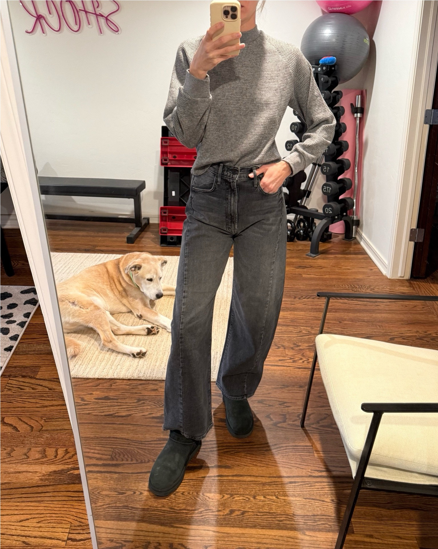 30% off the best jeans 

Mother jeans in multiple styles on sale! Now is the time to stock up or try these. They all have the most flattering fit and are my new favorite jeans

Closet refresh, new year, capsule wardrobe, luxury denim, work outfit, ootd, wfh outfit, travel fit, Uggs, barrel jeans, thanksgiving, outfit, Thanksgiving, Christmas, gift, best friend gift, sister, mother-in-law, mother, gifts for mom, luxury jeans

#LTKCyberWeek #LTKGiftGuide #LTKHoliday