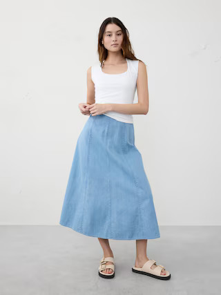 Scoop-Neck Soft Stretch Top | Banana Republic Factory