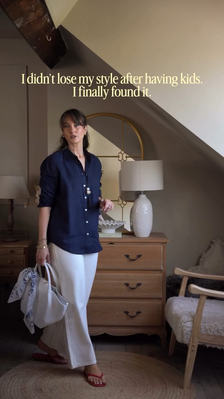 I found my style after having kids. Not before.

Before I became a mum I bought everything. Trends that lasted one season. Things that looked great in the shop and never came off the hanger at home. A wardrobe full of clothes that somehow never added up to an actual style.

Then I had kids and everything changed.

Suddenly I had no time to get it wrong. No patience for pieces that only worked one way. No interest in buying something I’d stop wearing in three months.

So I stripped everything back and started again. This time with a completely different approach.

Timeless pieces that never date. Elegant basics that work for every version of my day. Easy outfits I can reach for without thinking. Quality over quantity every single time.

Not trends. Not fast fashion. Not things bought for a life I don’t actually live.

Just beautiful classic pieces that make me feel great every time I wear them. That work on a busy Tuesday as well as they do on a Saturday. That I’ll still be reaching for in five years time.

My kids didn’t take my style away. They gave me the clarity to finally find it.

Follow if you want a wardrobe that fits your lifestyle.

Comment SHOP below to get the direct link sent straight to your DM 🛍️

#MumStyle #ClassicStyle #TimelessStyle #CapsuleWardrobe #SlowFashion