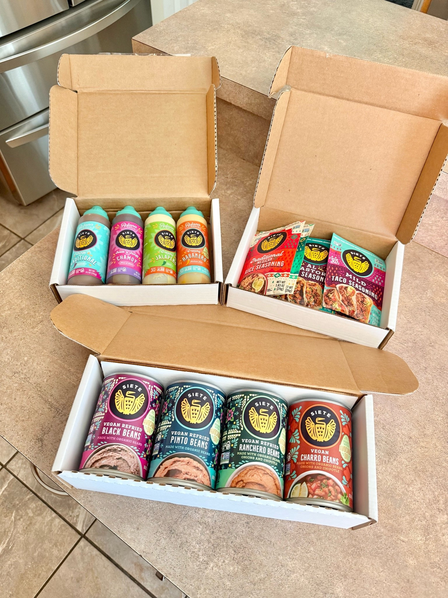 Thank you @sietefoods for all the goodies! 
I can’t wait for taco night!