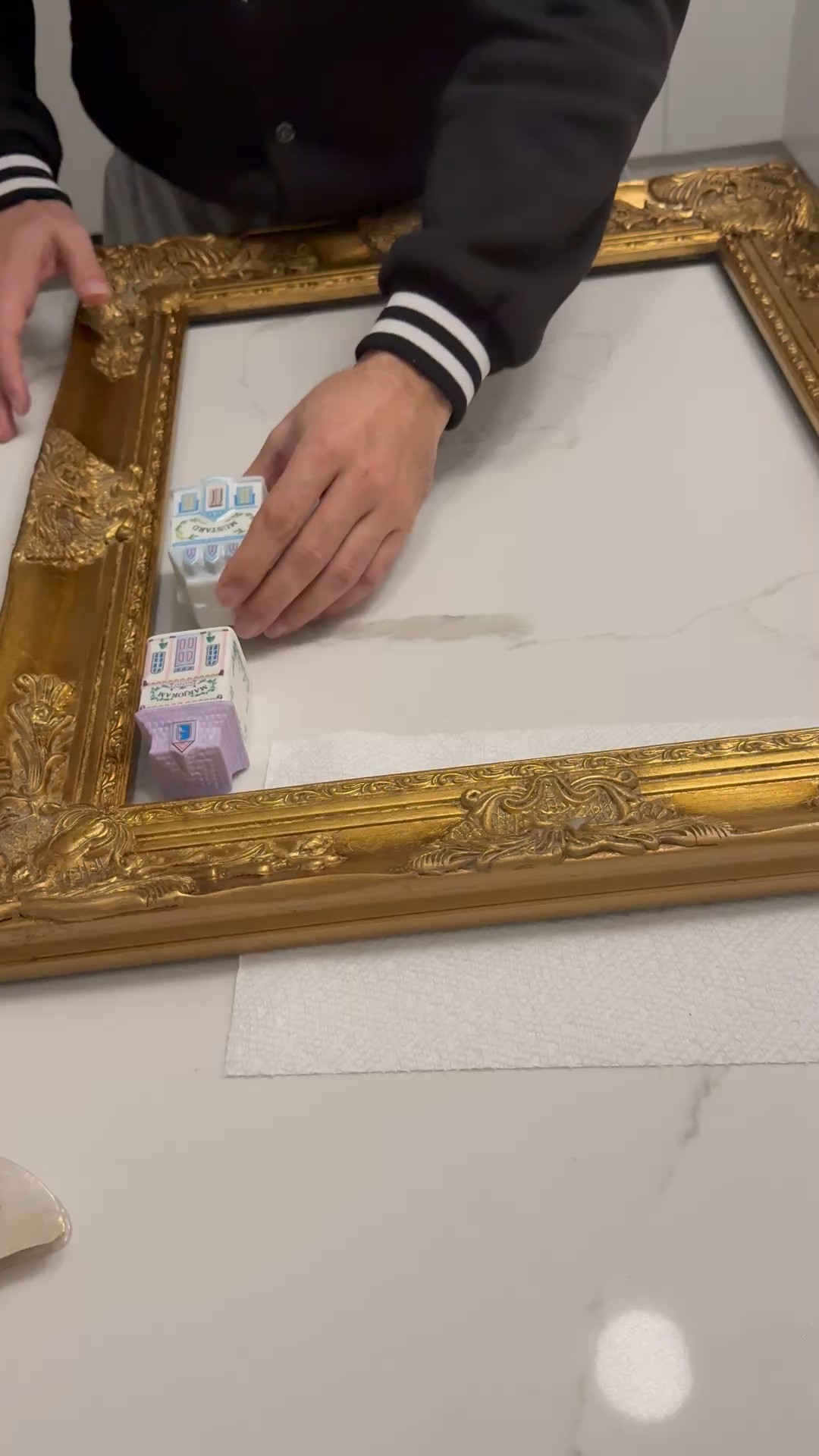 🏡 Bring some storybook charm to your kitchen with this vintage-inspired spice village
Sprinkle a dash of nostalgia into your cooking with the Lenox Spice Village — 24 hand-painted porcelain spice jars shaped like whimsical miniature houses, each labeled for spices from basil to saffron. Perfect for organizing your pantry and for giving your kitchen that cottage-core, cozy vibe. 🌿✨

#LTKHome #LTKHoliday #LTKGiftGuide