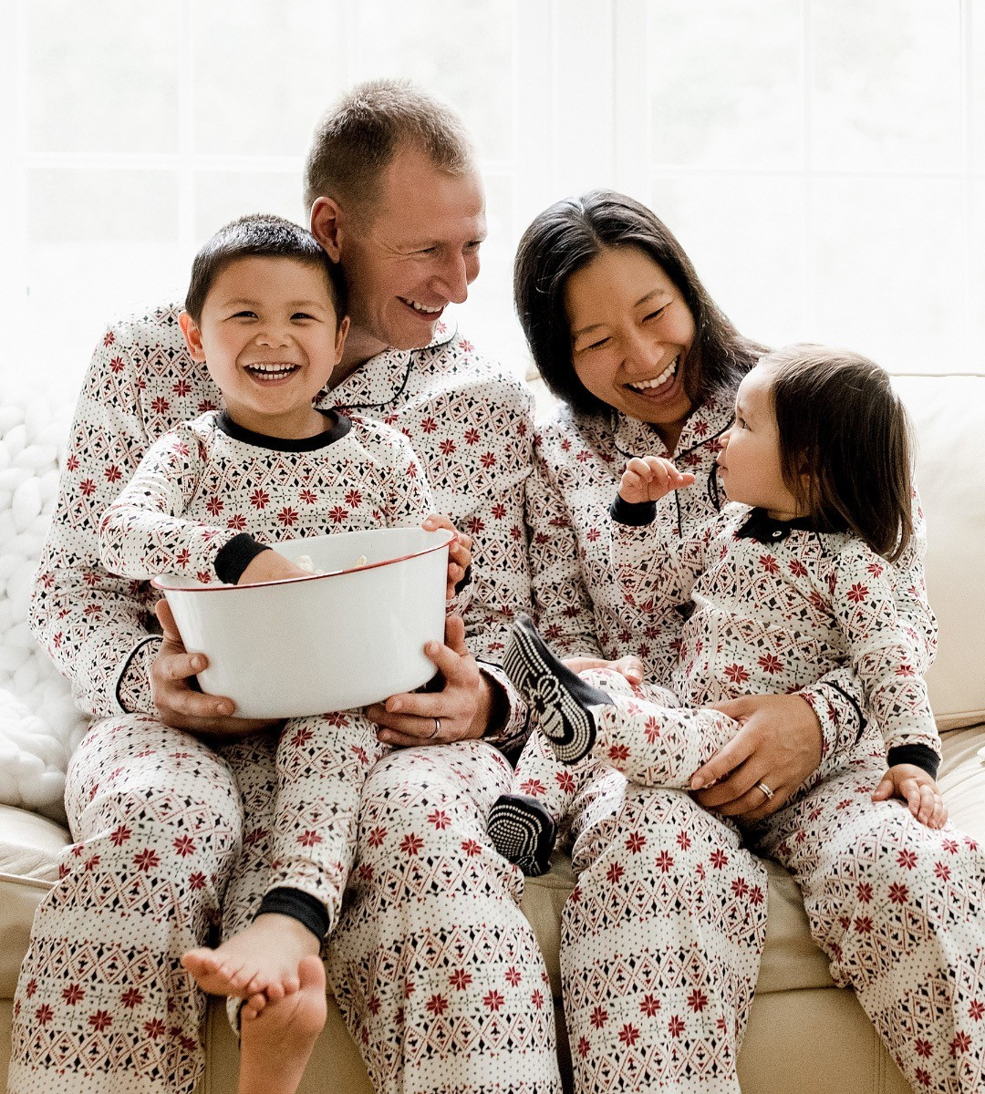 Holiday Matching Family Pajamas Made with Organic Cotton | Burts Bees Baby