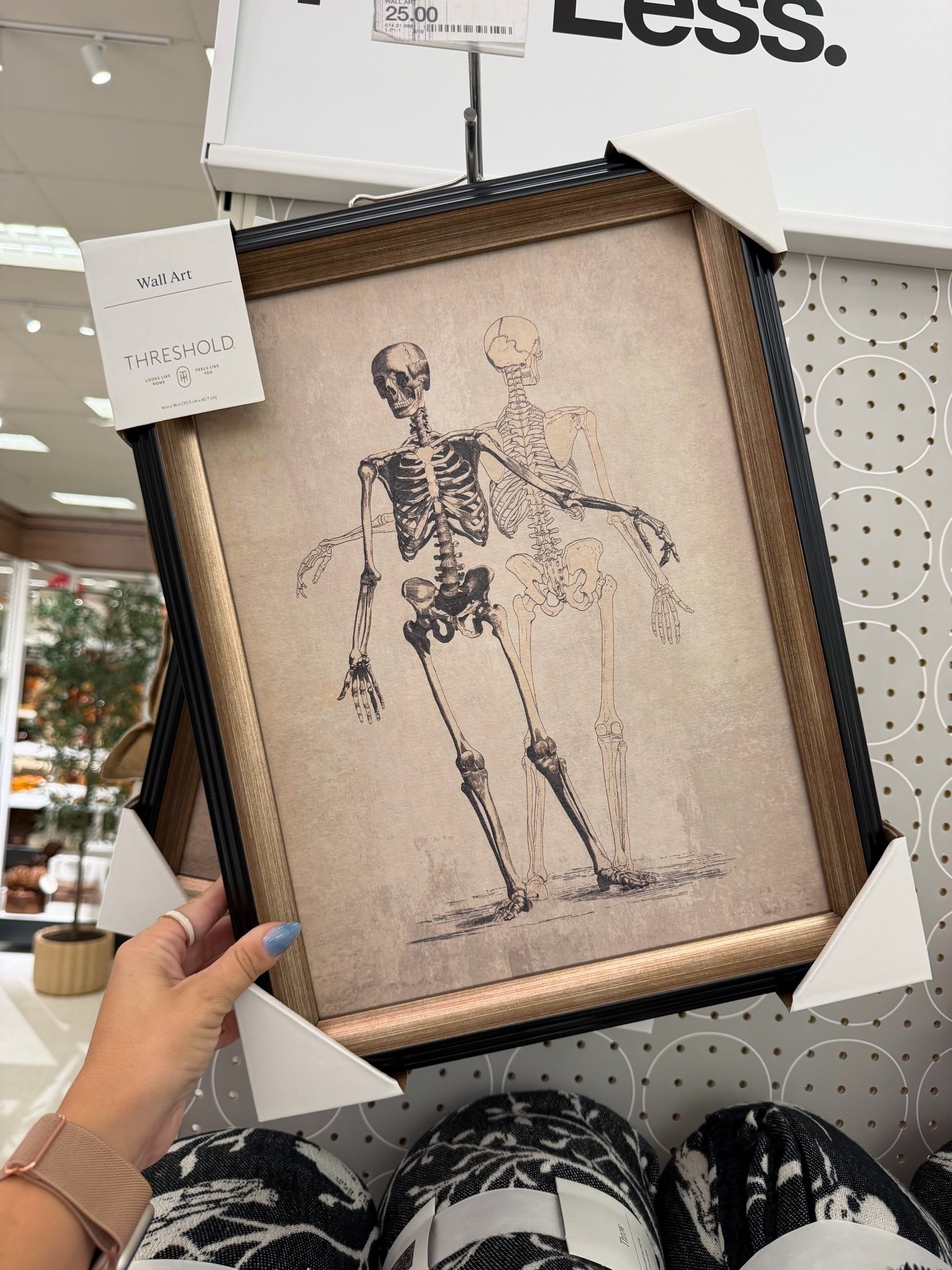 Obsessed with this skeleton framed Halloween art

#LTKgrwm #LTKSeasonal #LTKHome