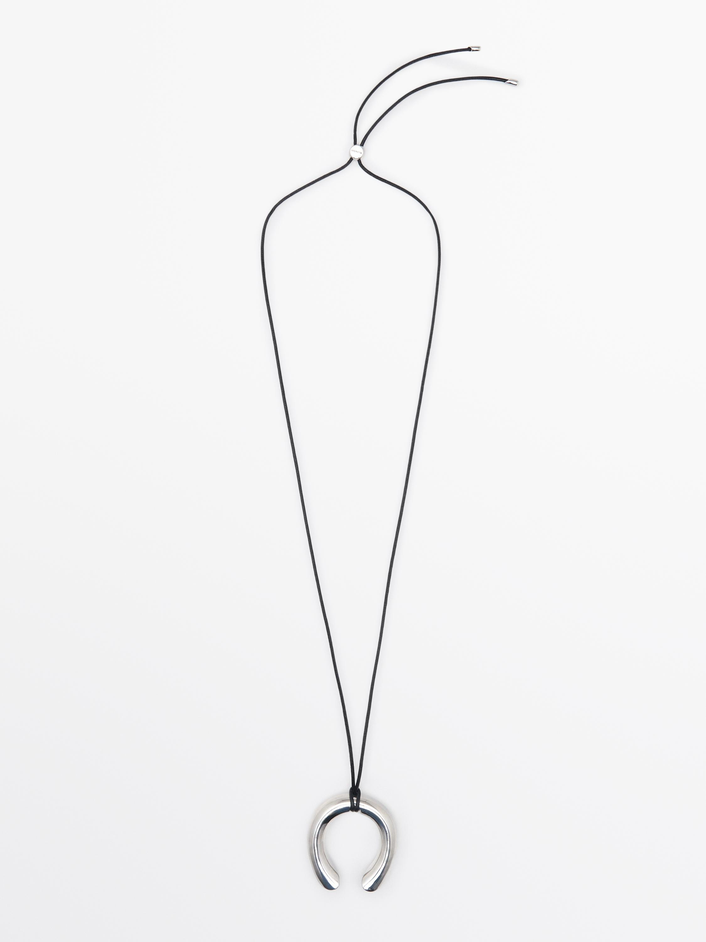 Necklace with horseshoe piece | Massimo Dutti UK