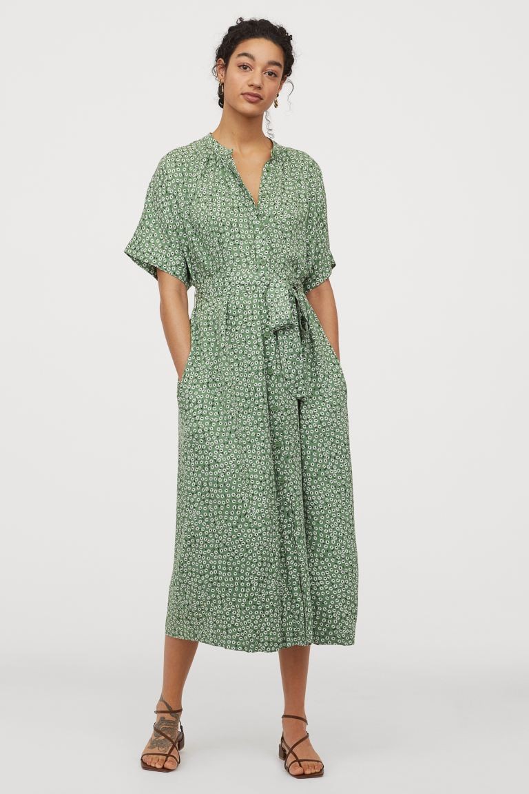 Tie-belt dress | H&M (UK, MY, IN, SG, PH, TW, HK)