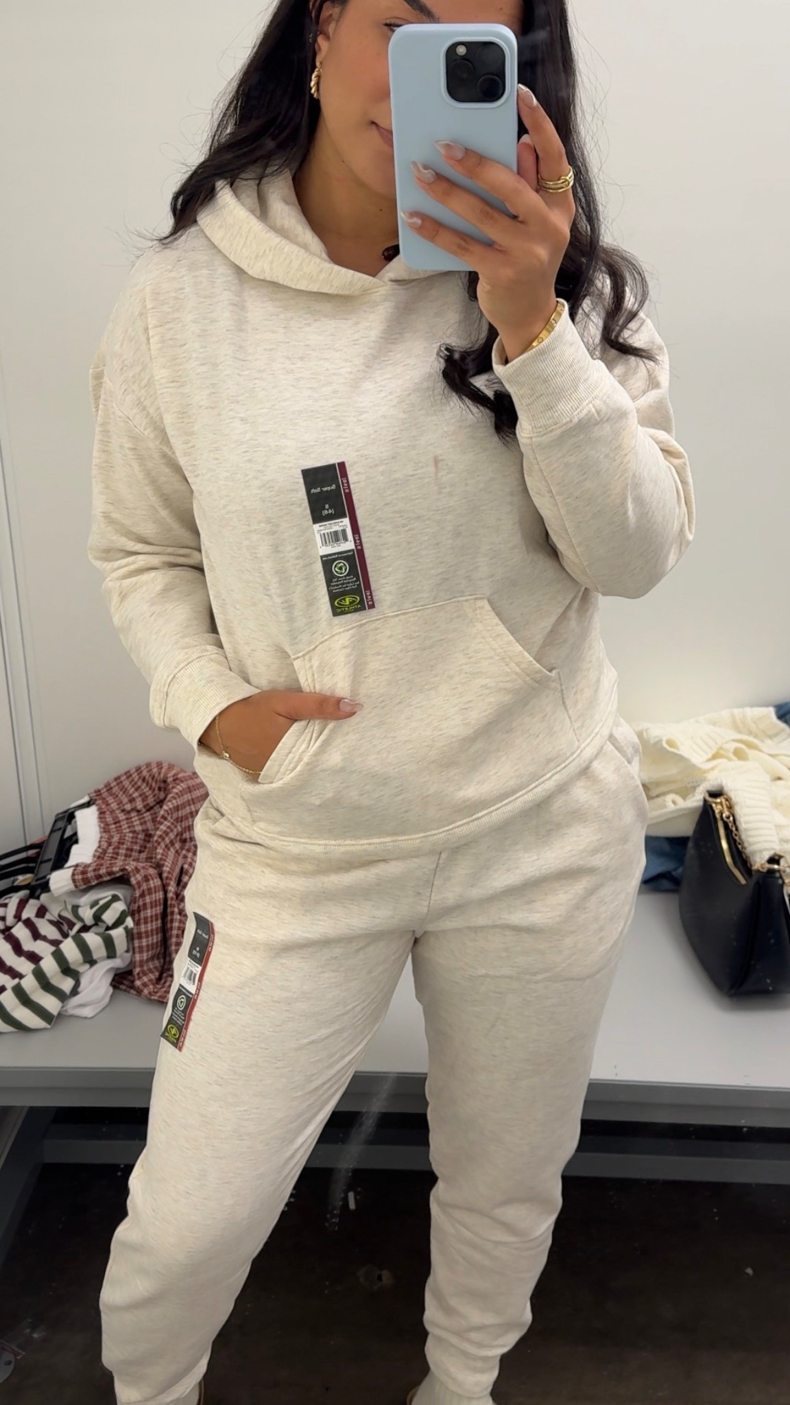 This $12 set is super soft and comfy 🤎 
Wearing size M ✨
#walmartfinds 

#LTKSaleAlert