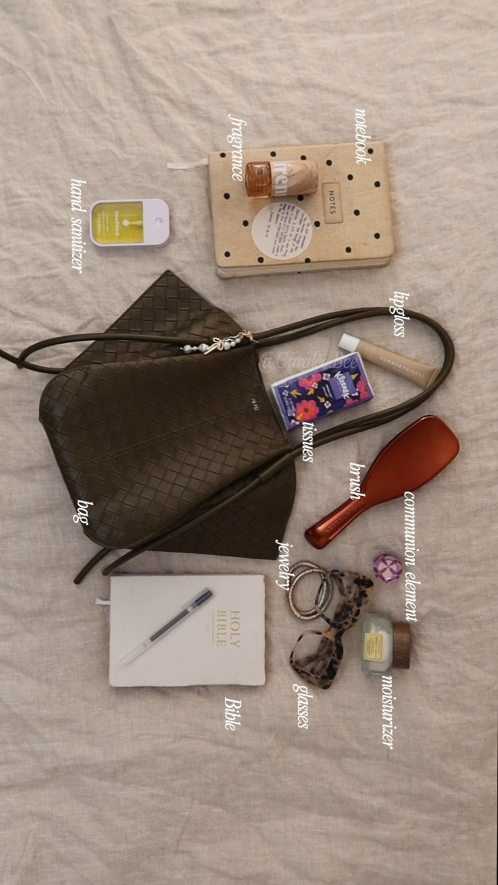 Sunday Carry : what’s in my bag for church just for you

ig/tt: @Caralee.Bee

#LTKgrwm #LTKBeauty
