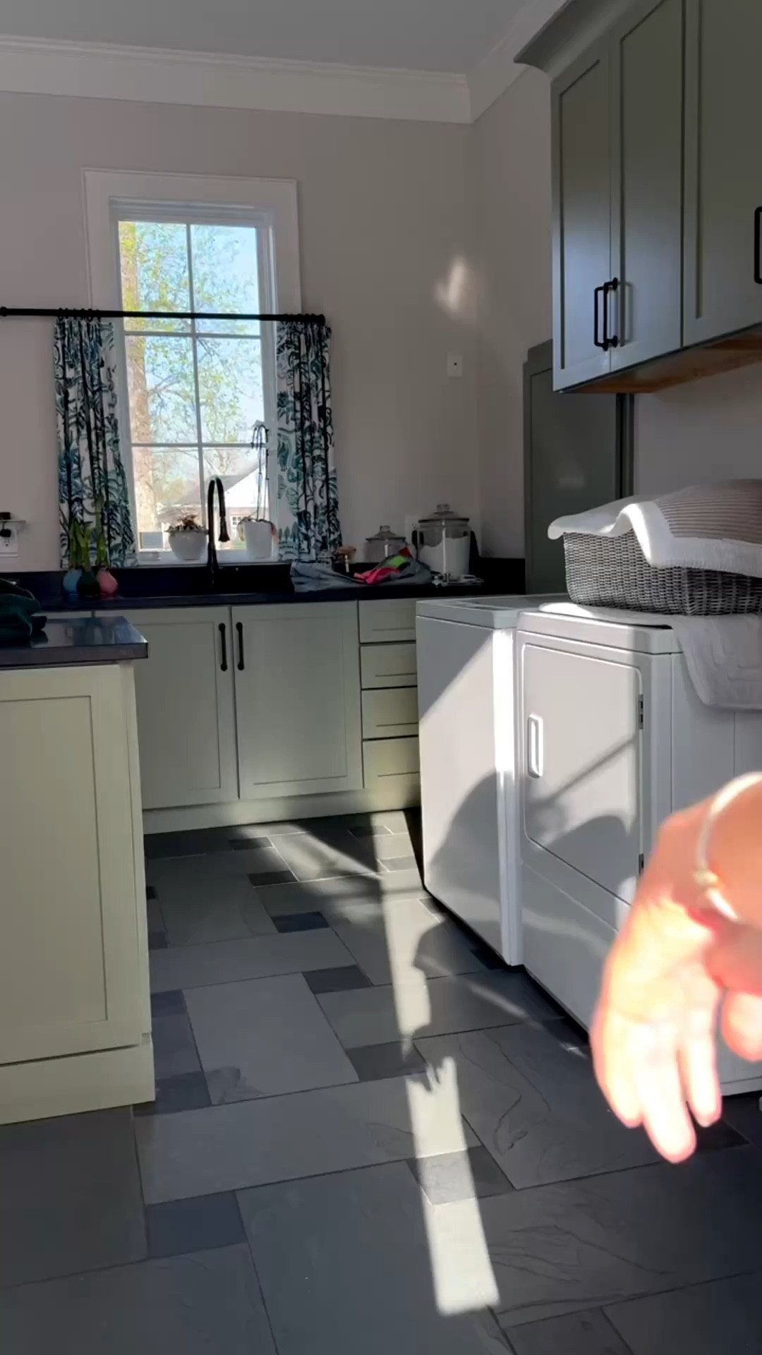 Sheet washing day over here! So many of my everyday essentials on sale at the zon & I have a discount code for the most amazing sheets & towels! 
Code CE-MIXANDMATCHMADNESS  for 20% off sitewide 



#LTKmomlife #LTKdayinmylife #LTKHome