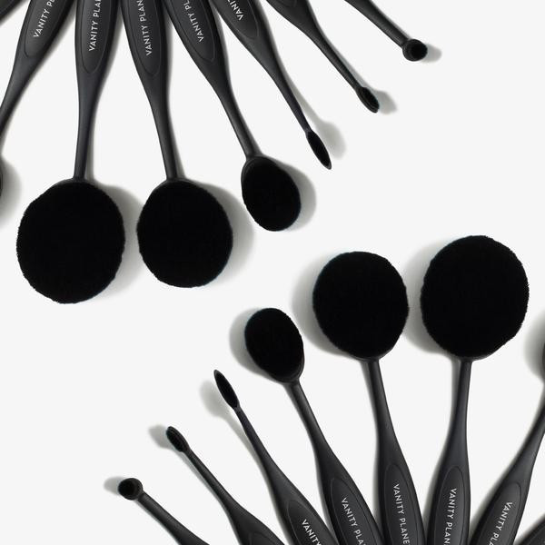 Blend Party Oval Makeup Brush Kit | BOGO | Vanity Planet