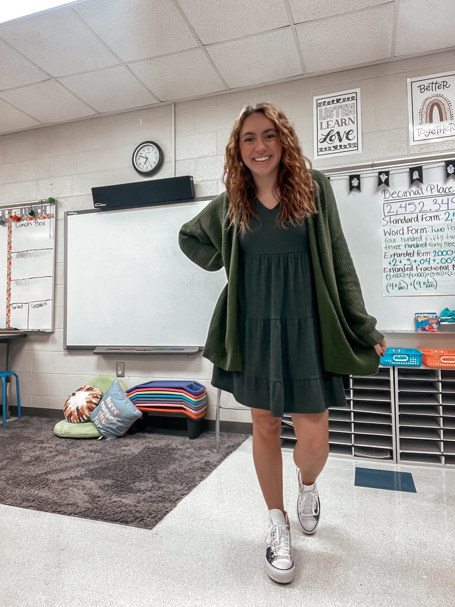 Teacher outfit, teacher style, teacher fashion, fall work outfits, fall workwear, fall dresses, fall sweaters, work clothes

#LTKSeasonal #LTKWorkwear #LTKFindsUnder100