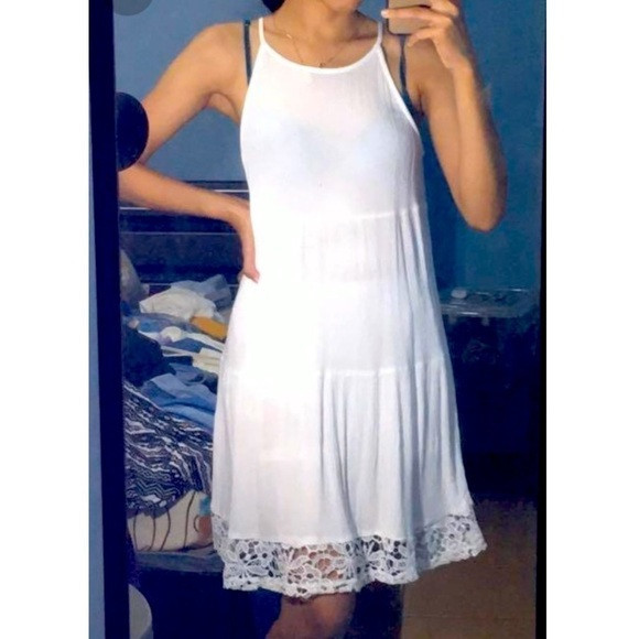 KENDALL & KYLIE White Flowy Dress | Poshmark