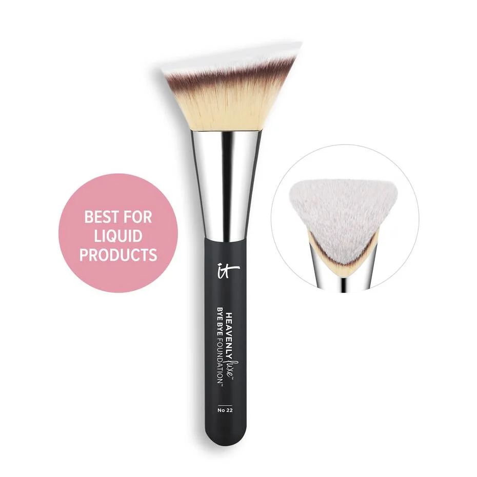 Heavenly Luxe Bye Bye Foundation Brush #22 | IT Cosmetics (US)