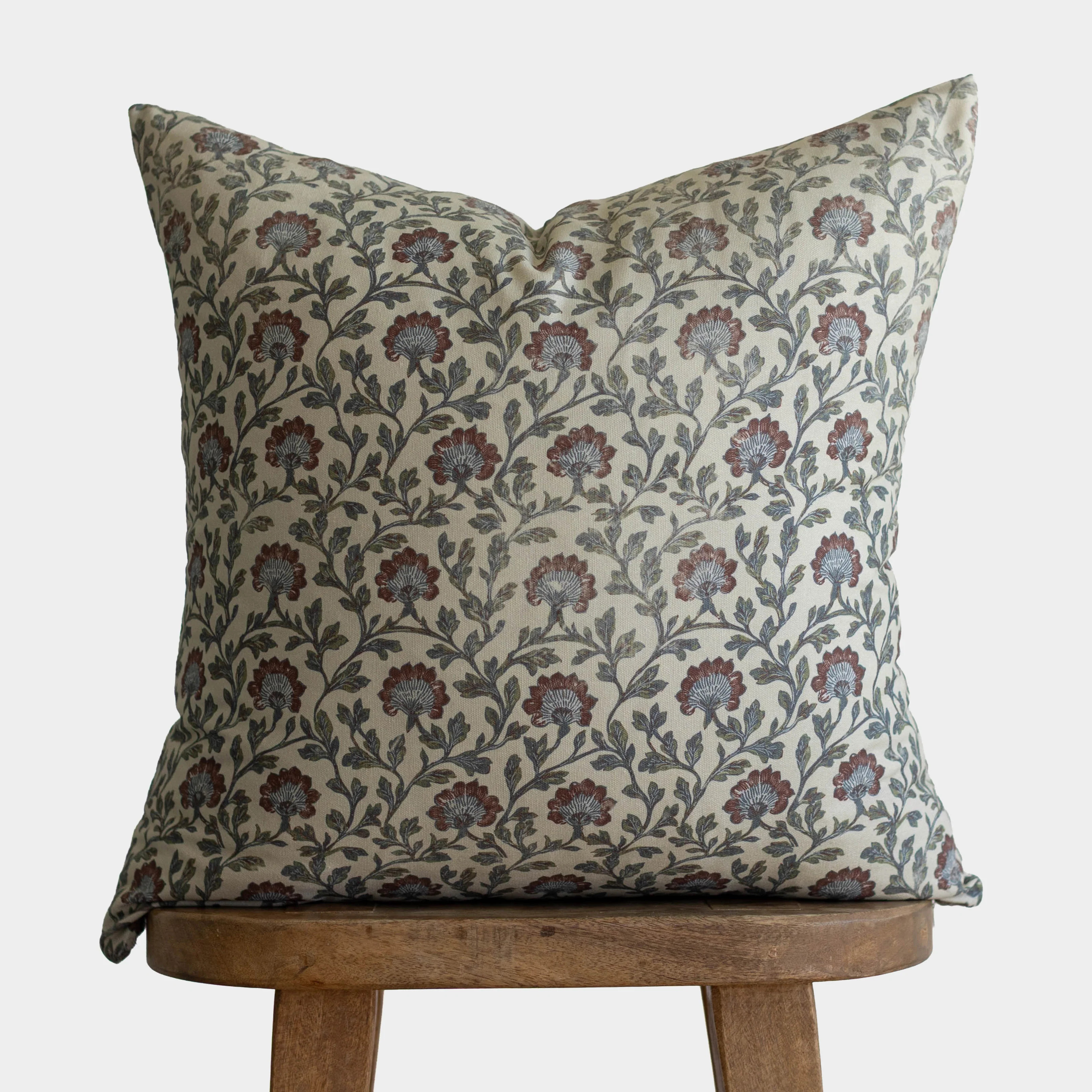 Clem in Multi -18" | 22" Pillow Covers | Woven Nook