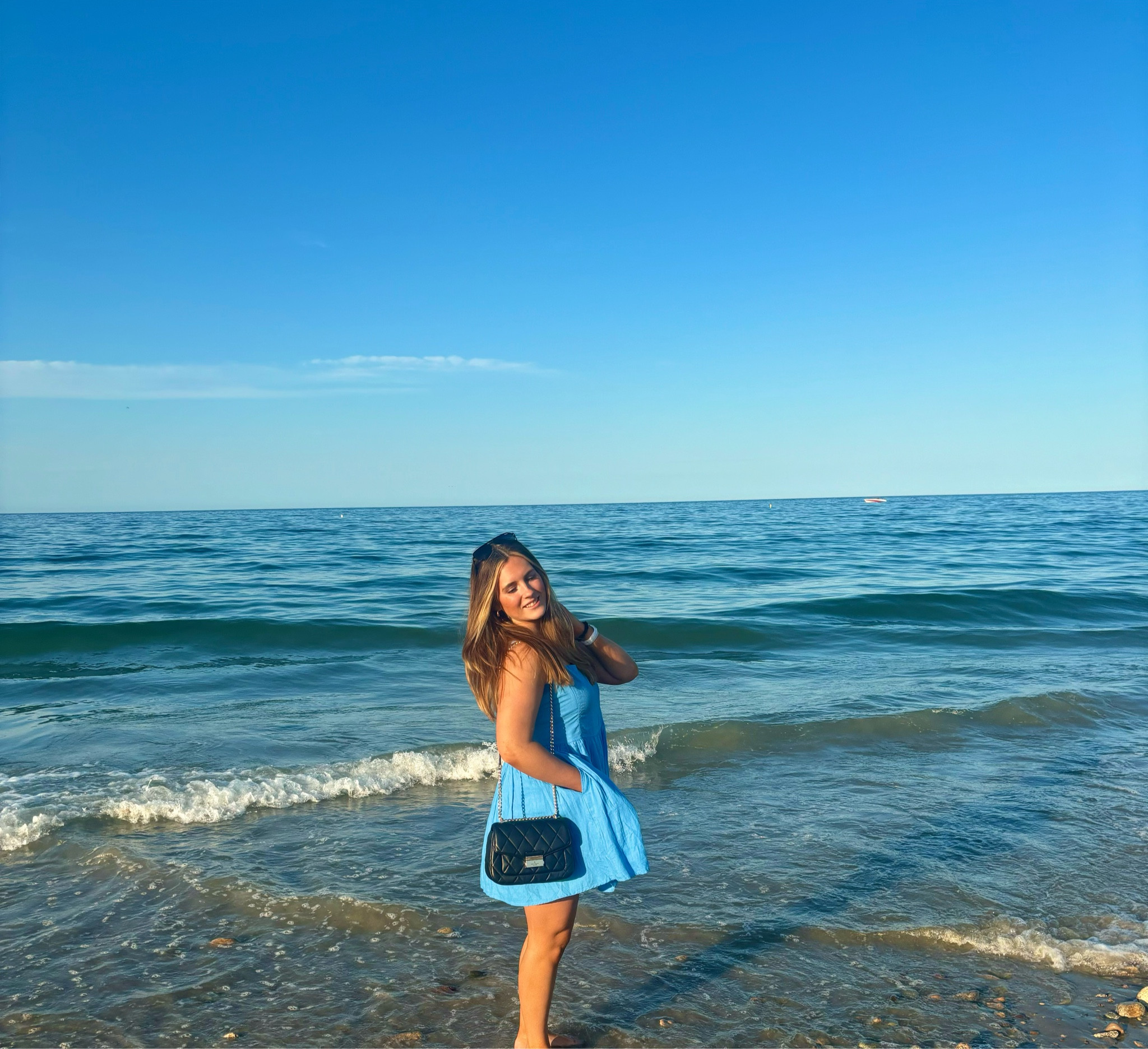 I love this dress for summer!! So comfy & on sale 🤍

#LTKStyleTip #LTKSaleAlert #LTKFindsUnder50