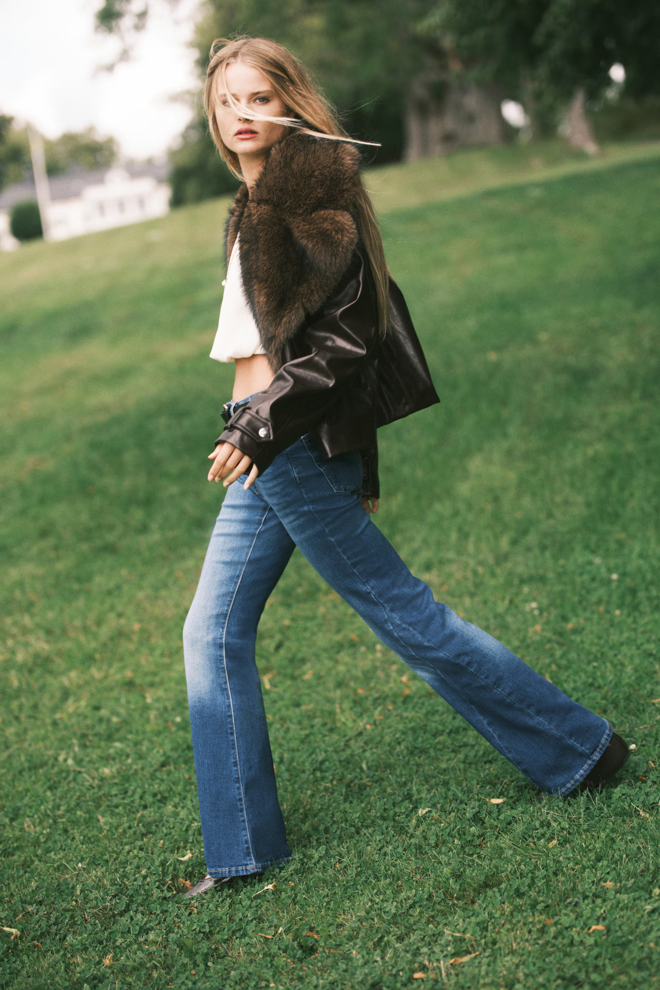 Flared High Jeans | H&M (US + CA)