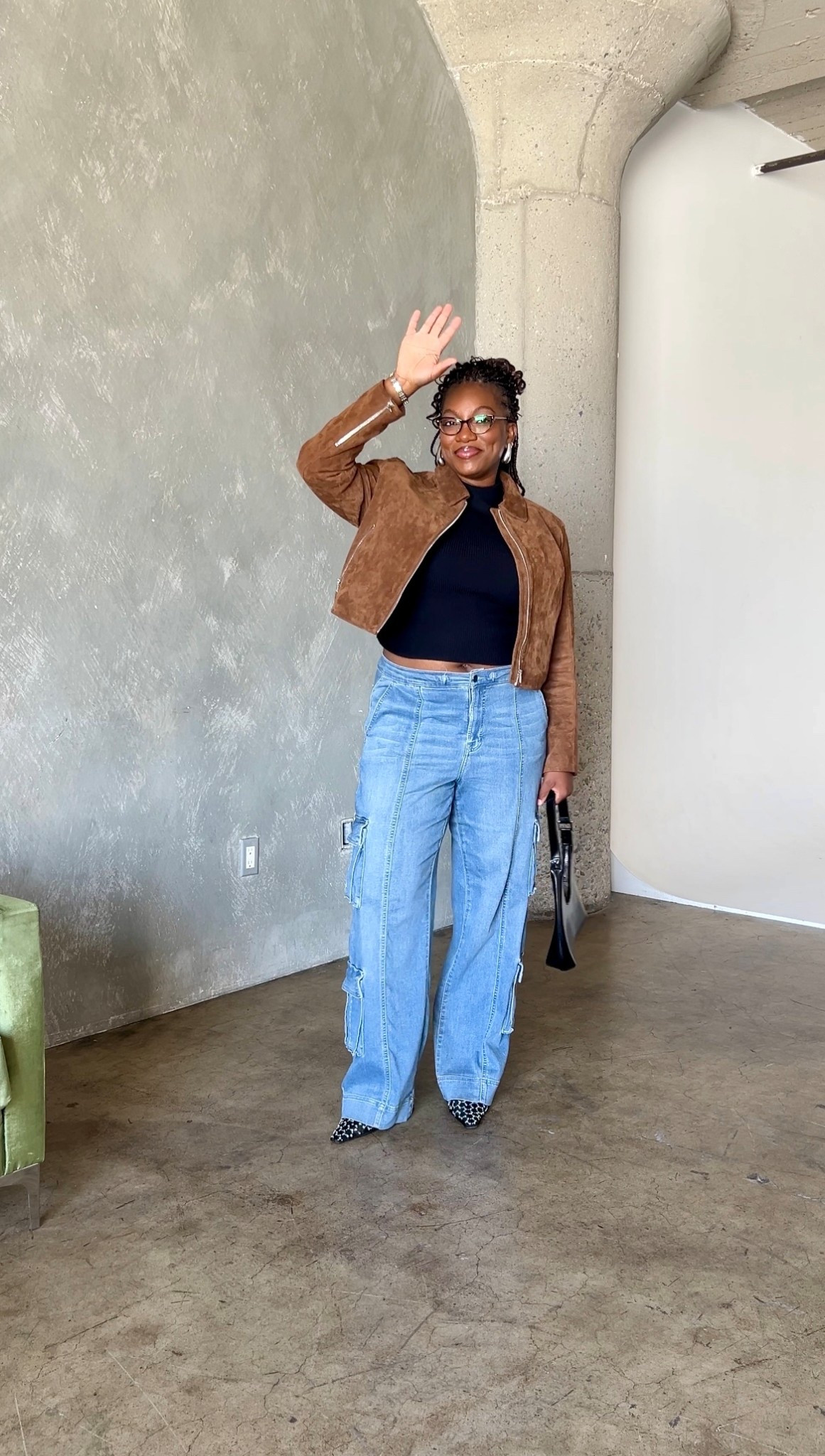 This brown 100% leather jacket from Zara is such a good find and perfect for fall

#LTKSeasonal #LTKStyleTip