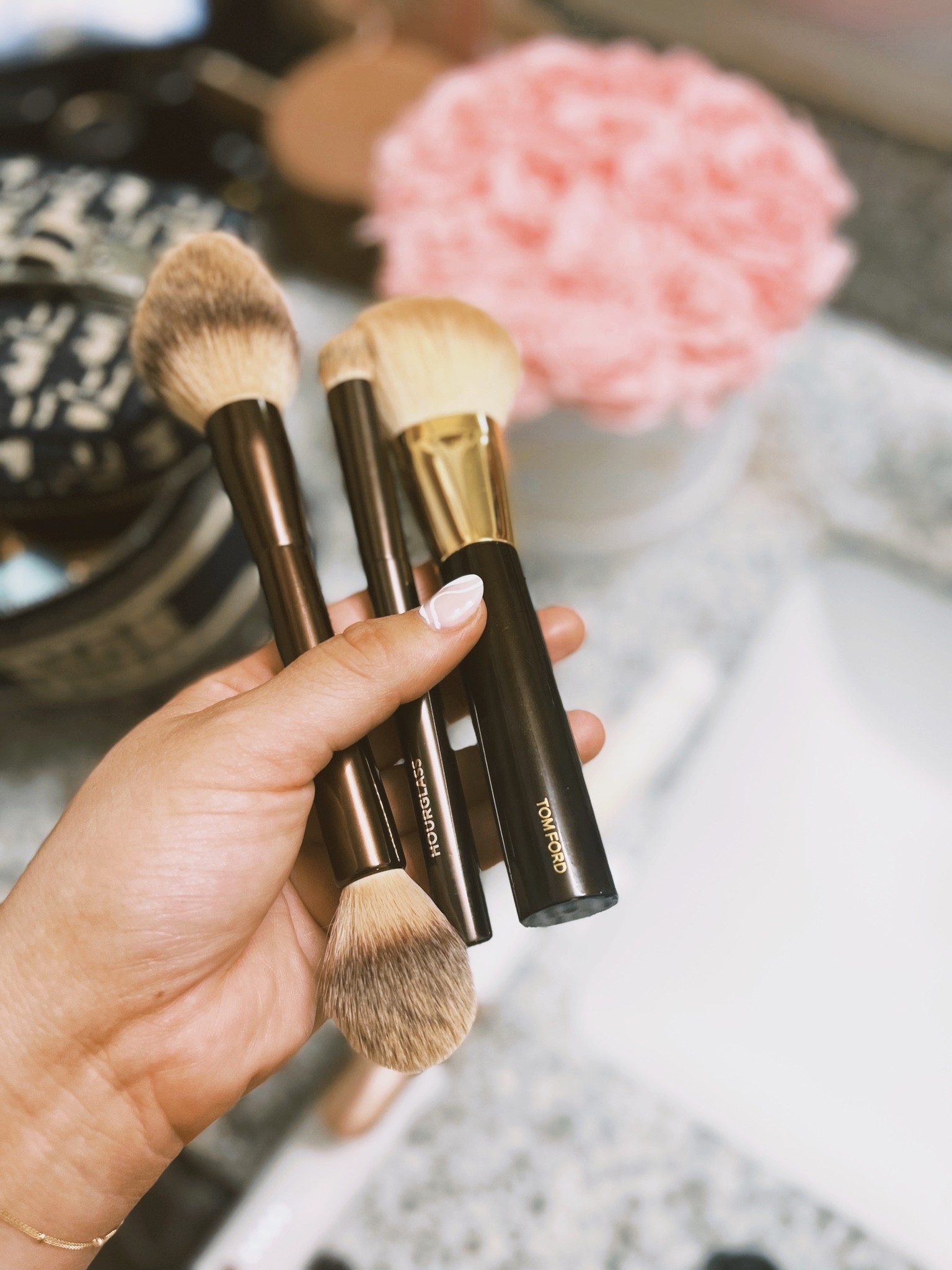 Favorite brushes on sale at Sephora💕 
CODE : SAVINGS 

#LTKBeauty #LTKHoliday #LTKSaleAlert