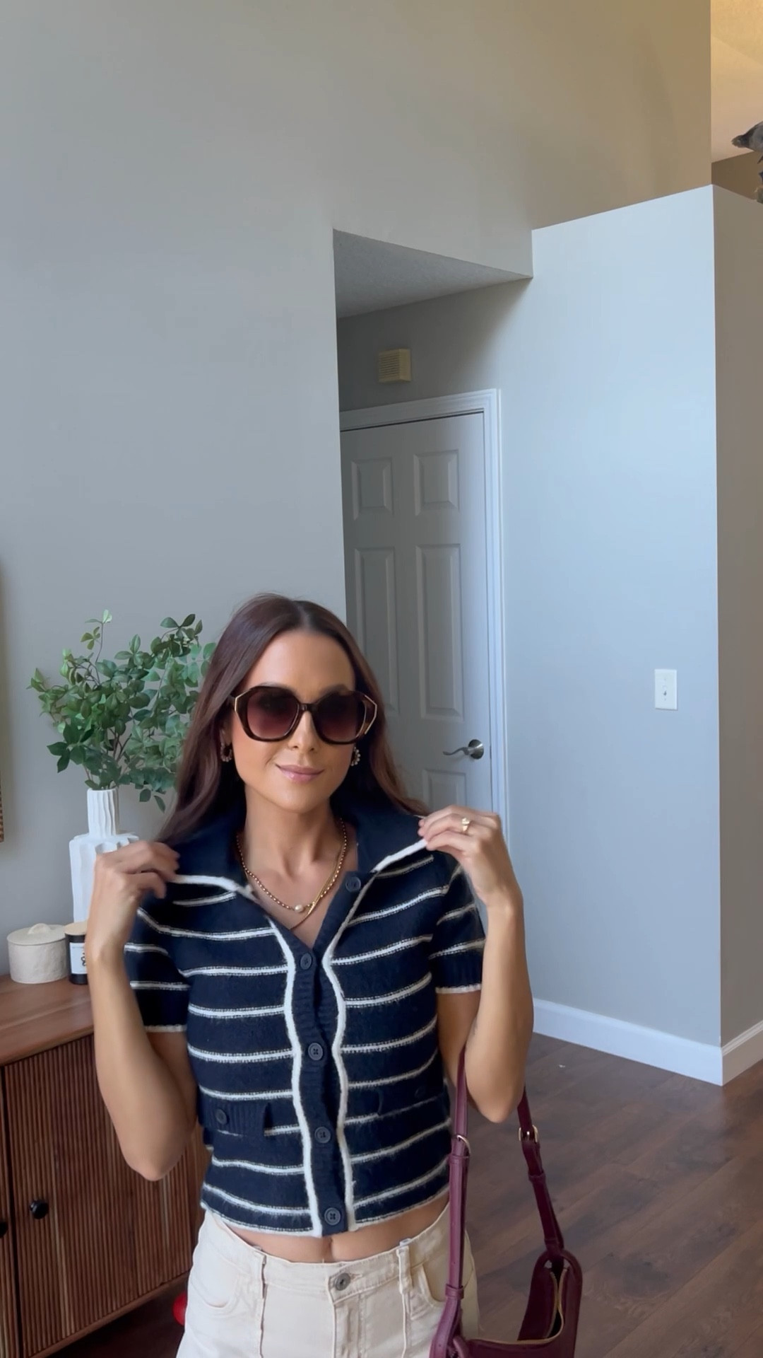 Preppy girl fall style 

Fall fashion, fall outfits, cropped sweater, burgundy bag 

#LTKPetite #LTKStyleTip #LTKFindsUnder50