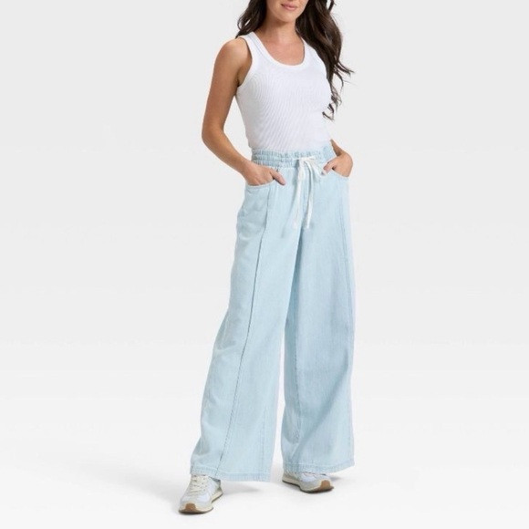 Universal Thread Light Wash Drawstring Wide Leg Jeans | Poshmark