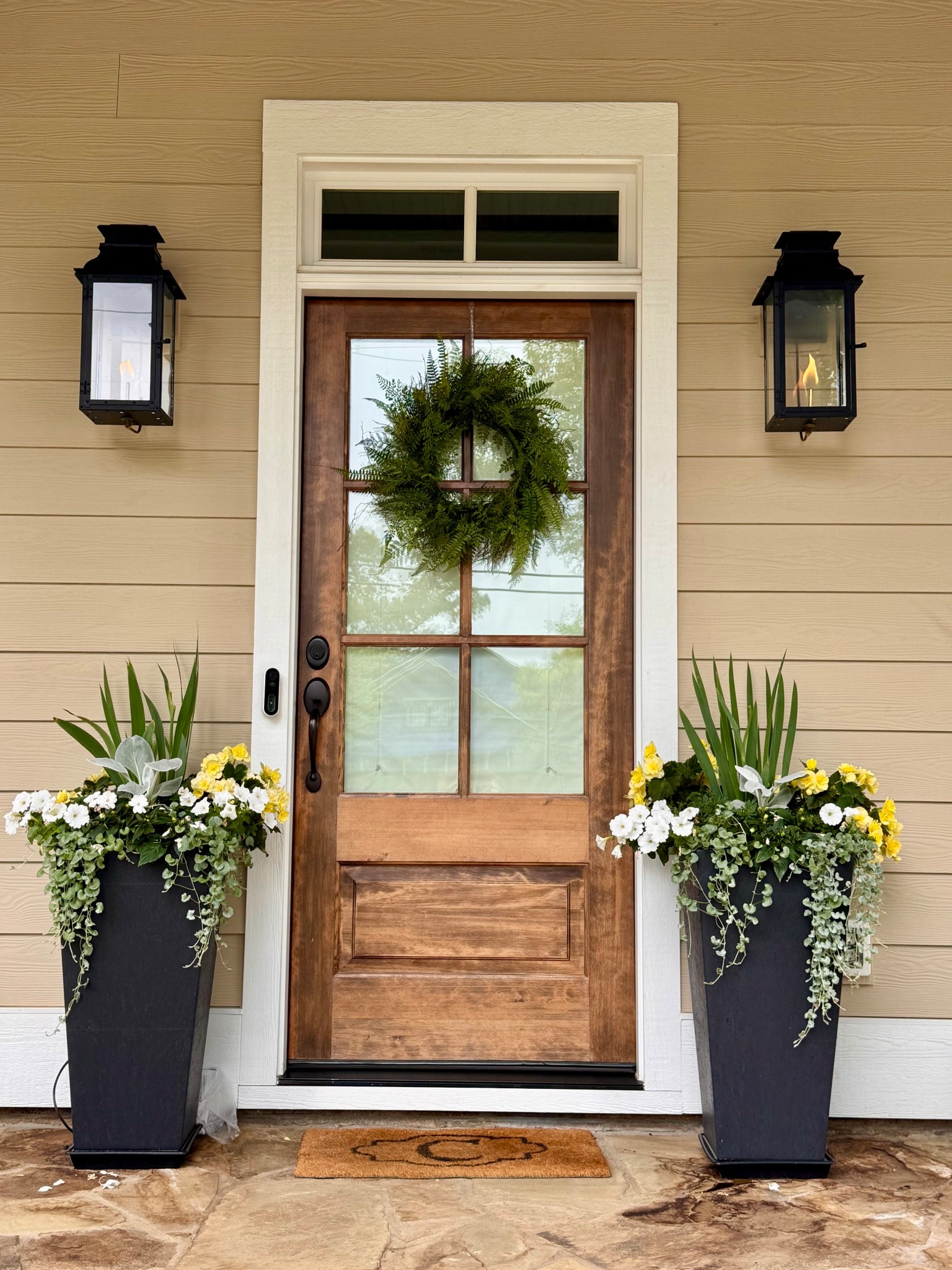 Make an entrance🌸

#porch #plants #containergarden #garden 

#LTKHome #LTKSeasonal #LTKParties