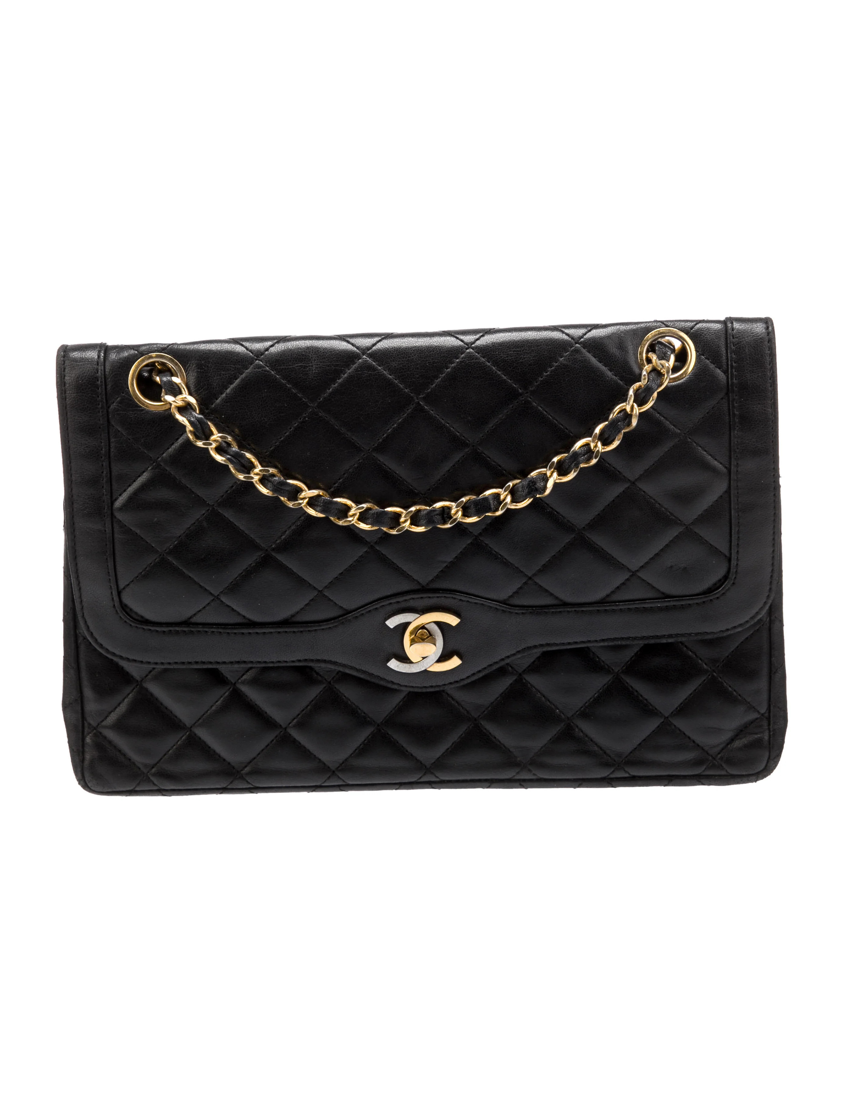 Chanel Shoulder Bag | The RealReal
