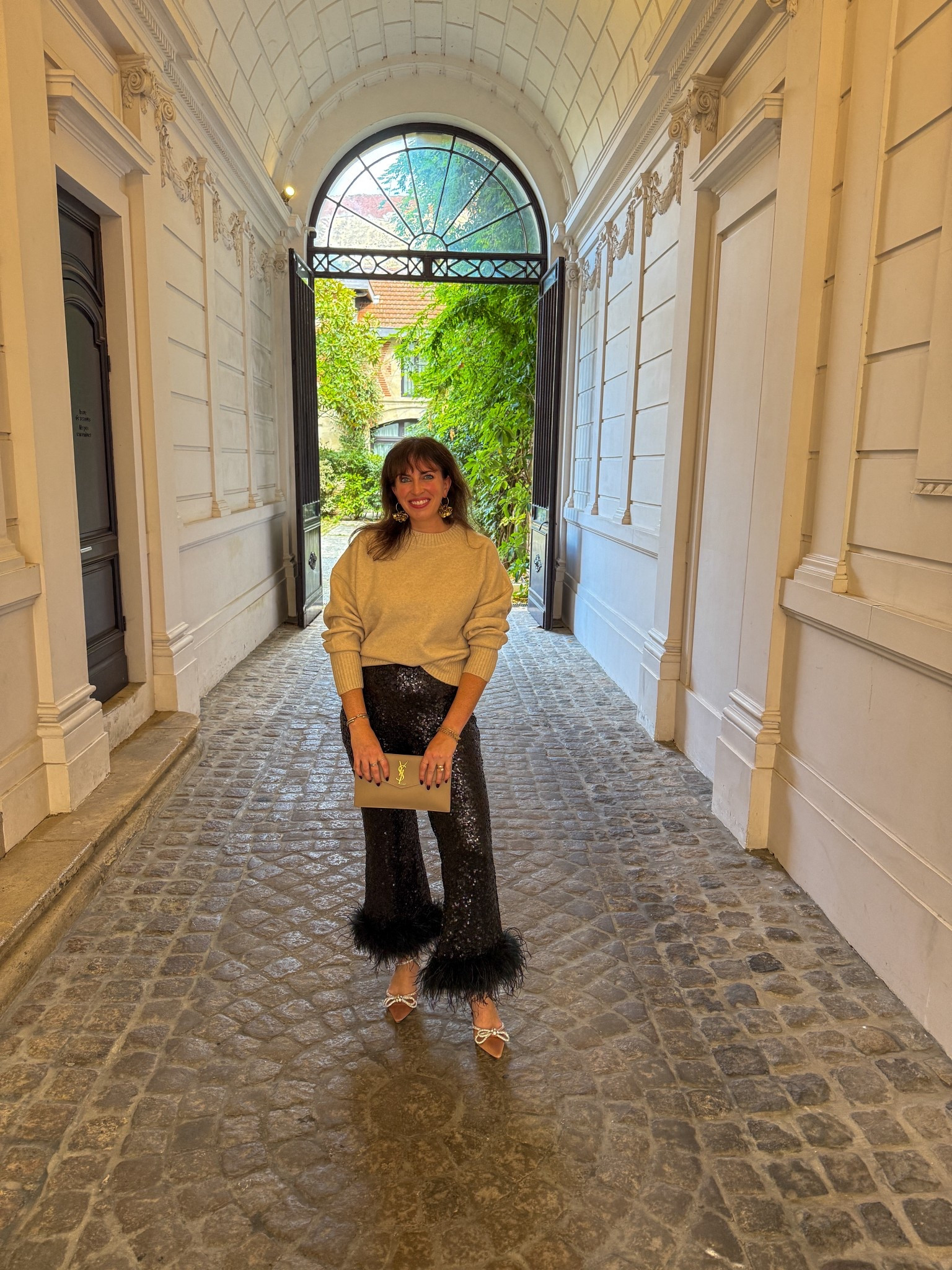 Dinner & a Show Outfit

#LTKTravel #LTKStyleTip #LTKSeasonal