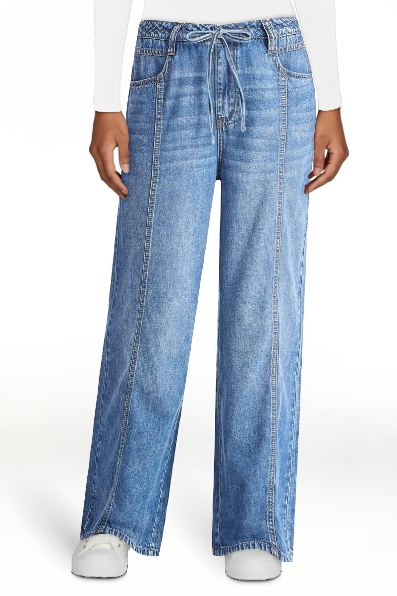 Time and Tru Women's and Women's Plus Relaxed Tie Waist Wide Leg Jeans, 31" Inseam, Sizes 0-20 | Walmart (US)