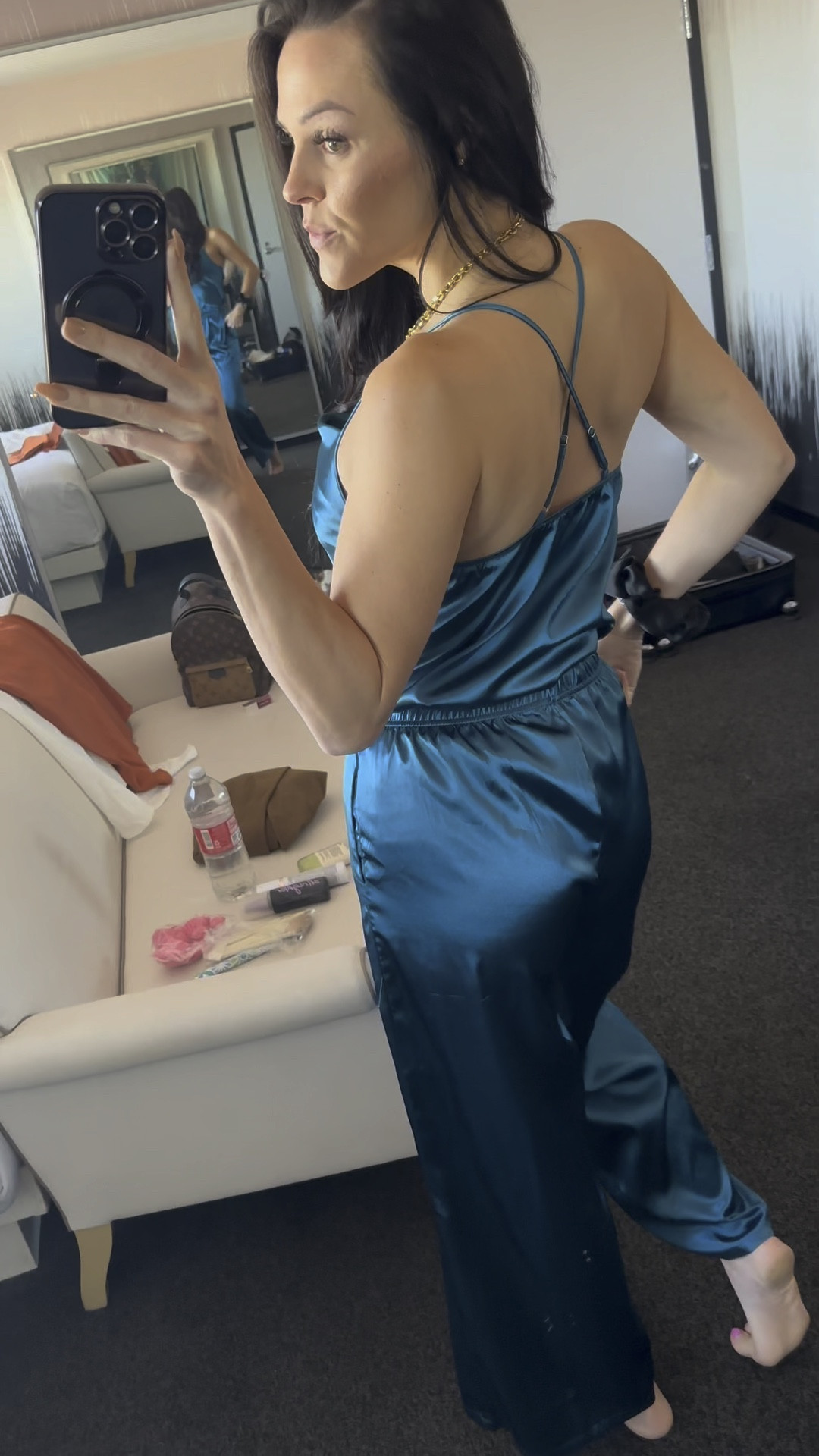 Im obsessed with @ekouaerofficial 

#silkset #silk #twopieceset #ekouaerfashion #ekouaerpajamas #ekouaer #ekouaerpjs #amazonfashion #canthelpmyself #ootdfitoftheday #silkpajamas

#LTKstyletip #LTKsalealert #LTKGiftGuide