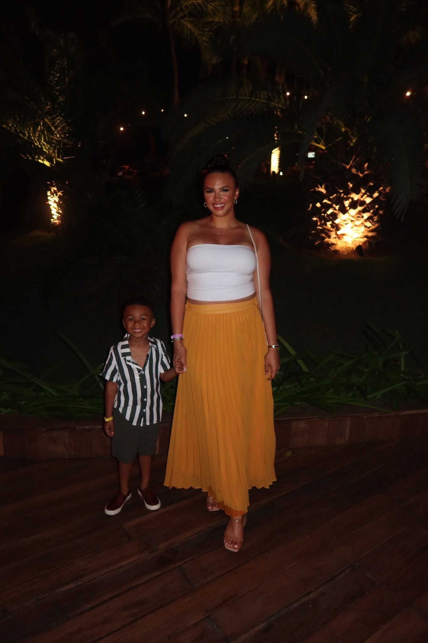 Vacation Dinner Outfit for Mexico 

Dinner Outfits 
Summer Dinner Outfit 
Mexico Outfits 
Little Boy vacation outfits 
Boys Clothes 
Flowy skirts 
Tube Tops 
Yellow Skirt 
Baby Shower Outfit 
Girls Night Outfit 
Girls Dinner Outfits 
Kids Outfits for Vacation 
Amazon Finds 
Family Vacation Outfits 
Amazon Kids Clothes 
Pleated Skirts 
Amazon Women Finds 
Amazon Jewelry 
Beach Vacation Outfits 



#LTKFamily #LTKParties #LTKTravel